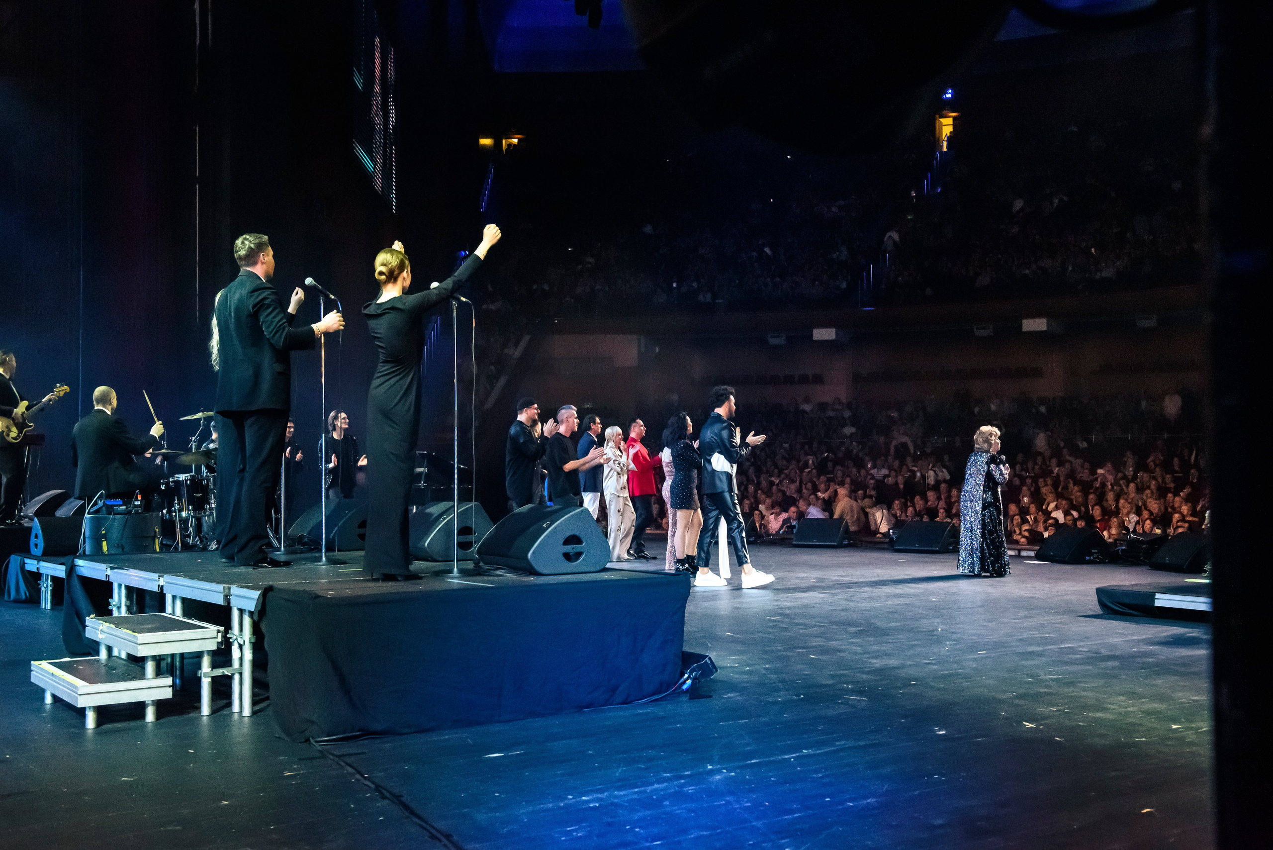 Лариса Рубальская «40 лет с песней по жизни» — Крокус Сити Холл. Бренд-фотограф для экспертов и блогеров в Москве Влада Горбовская