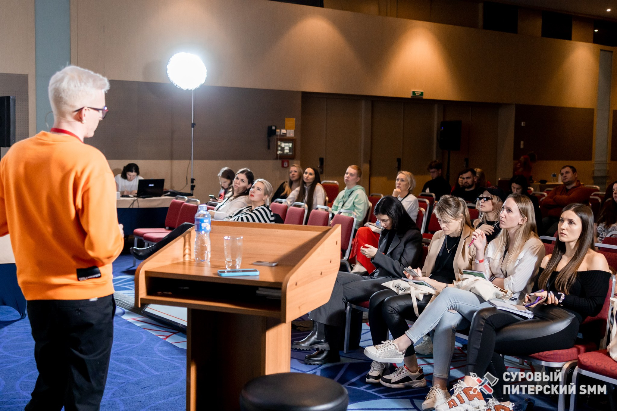 Репортаж конференции «Суровый Питерский SMM». Фотограф в Санкт-Петербурге Ефремова Наталья