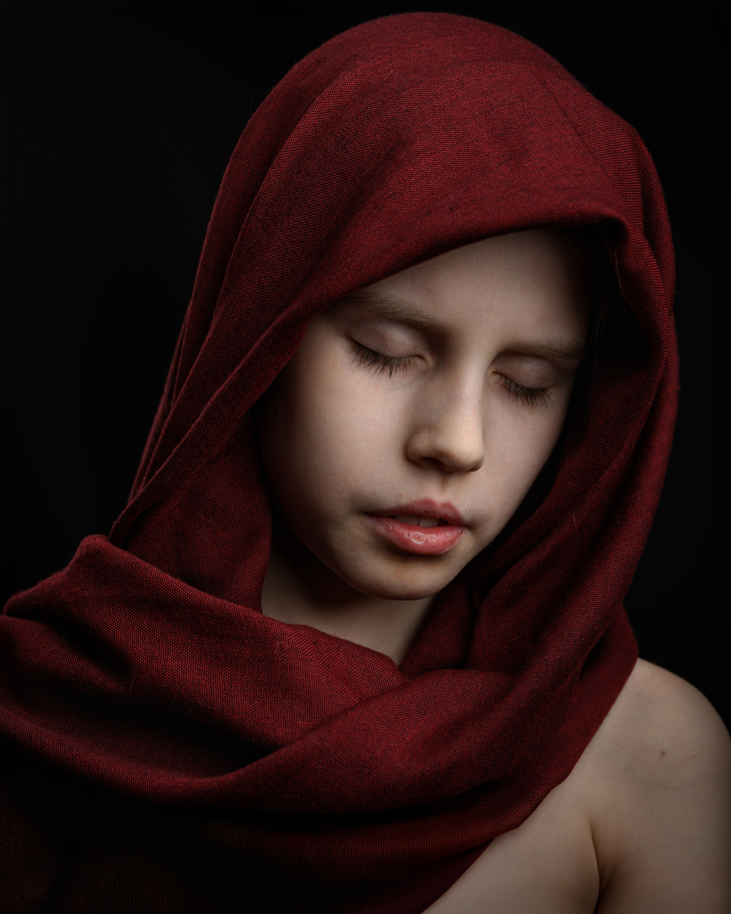 Модельные тесты. Детская фотосессия.  Модельное портфолио. Съёмка портфолио в Москве. Детская фотосессия. Детская фотосессия в москве. Фотосессия в Москве. Фотосессия в студии. Фотосессия дома. Девочка в студии. Детский студийный портрет. Фотосессия в Рязани. Детская фотосессия в Рязани. Студии в Рязани. Фотостудия в Рязани. Модельное портфолио. Модельные тесты. VOGUE. jeune fille modèle. young girl model. 