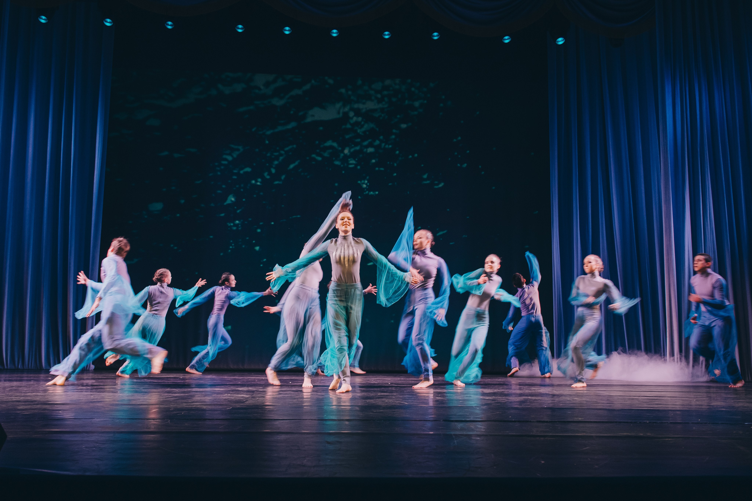 Танцевальный концерт. Фотограф в Иркутске Анна Мирошникова