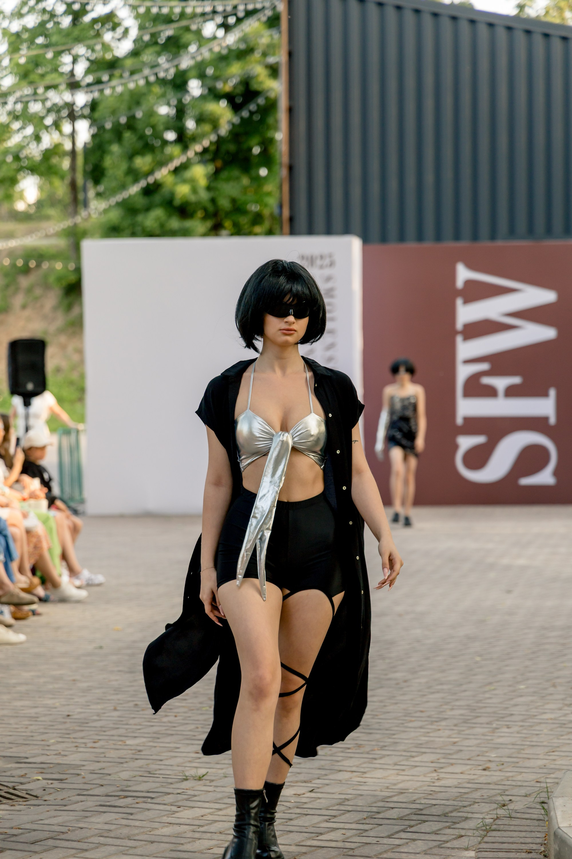 Smolensk Fashion Week 2025_показы_ДЕНЬ 1_ВЕЧЕРНИЙ ПОКАЗ_19:00. Главная