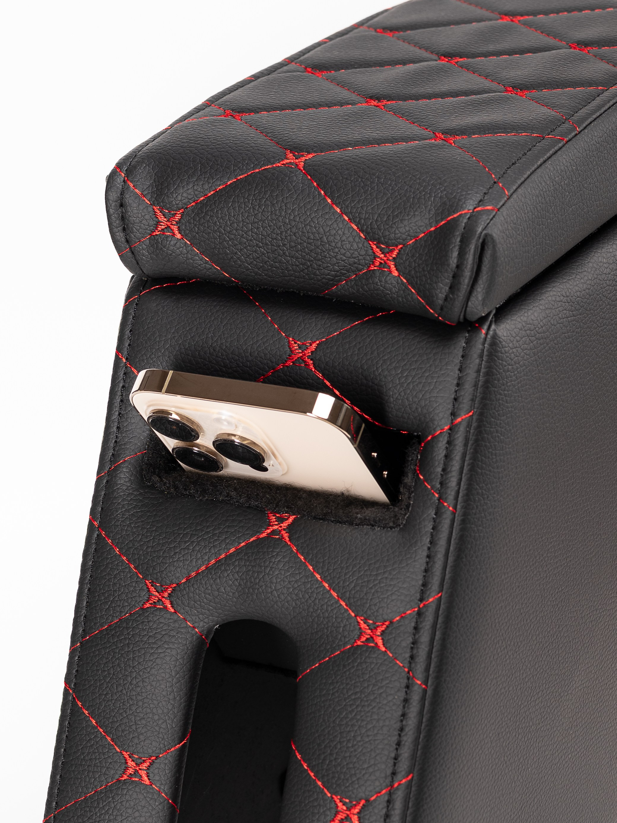 Автоподлокотники предметка стёганые серия 3. Предметный фотограф, фото для маркетплейсов Пятигорск, КМВ