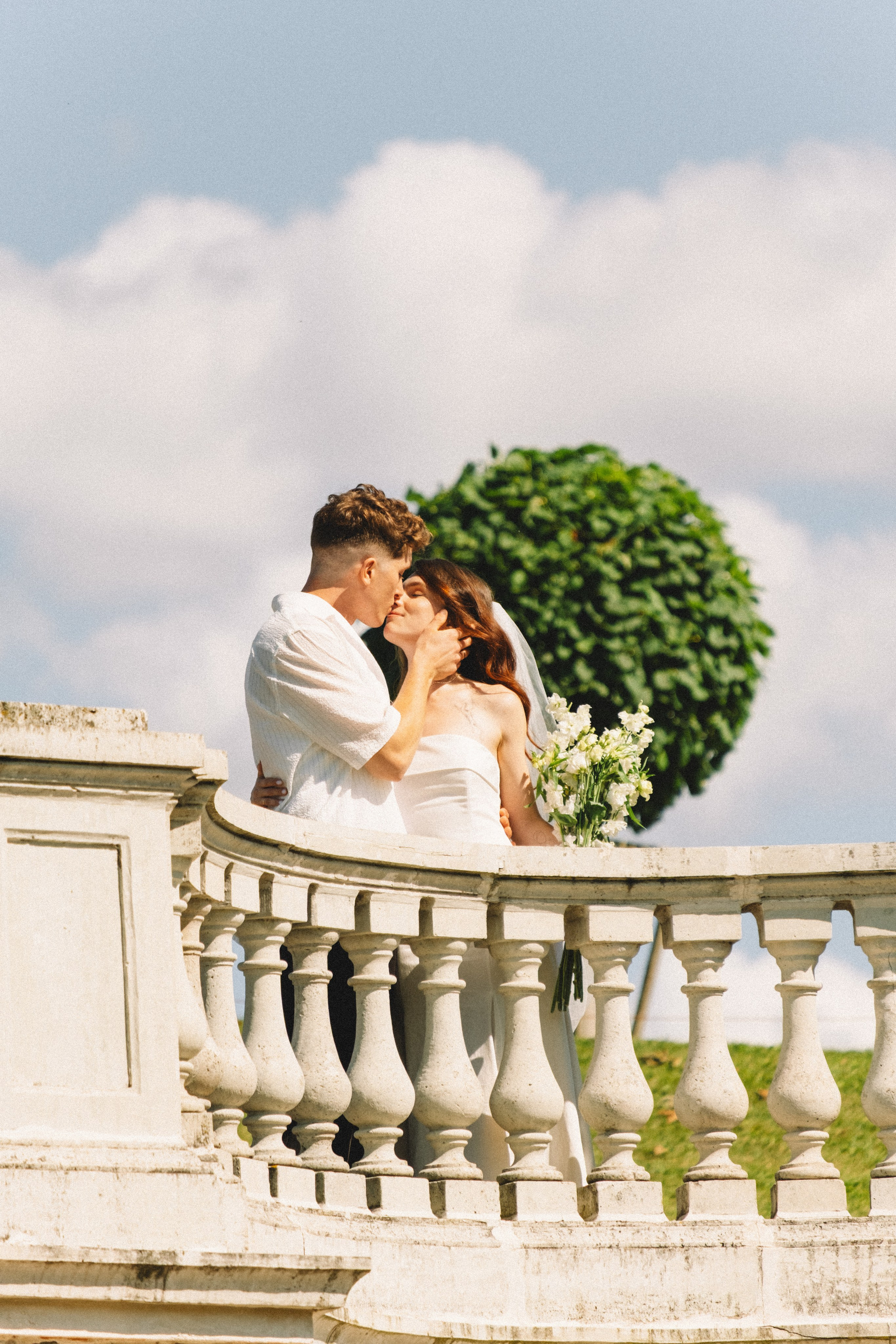 СВАДЕБНАЯ СЬЕМКА В ПЕТЕРГОФЕ И СЬЕМКА РЕПОРТАЖА В ЗАГСЕ ПЕТЕРГОФА. Профессиональный фотограф, Санкт-Петербург — Виктория Богомолова