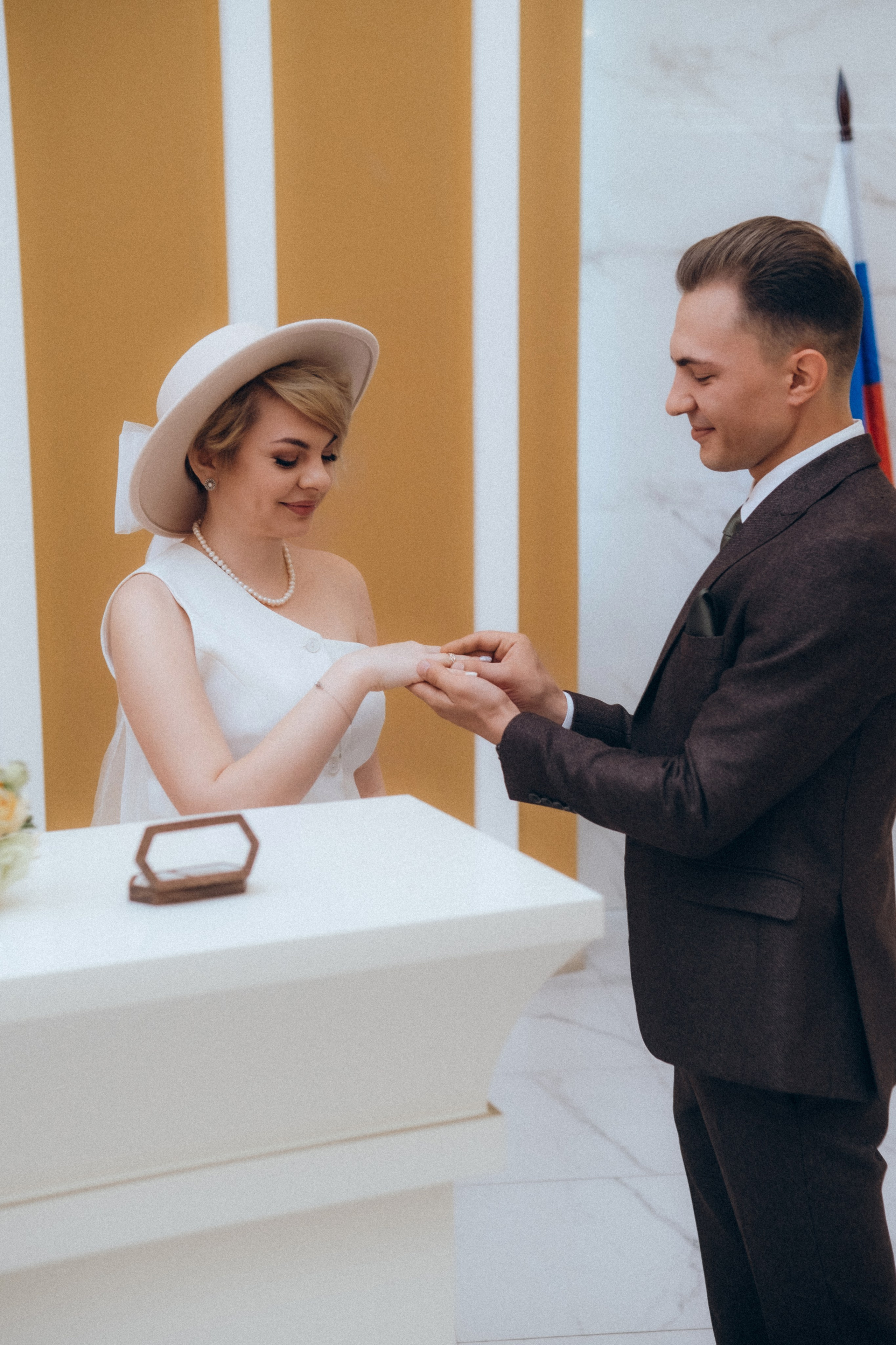 Фрунзенский ЗАГС+прогулка в Центре. Фотограф в Санкт-Петербурге Кристина Брянская