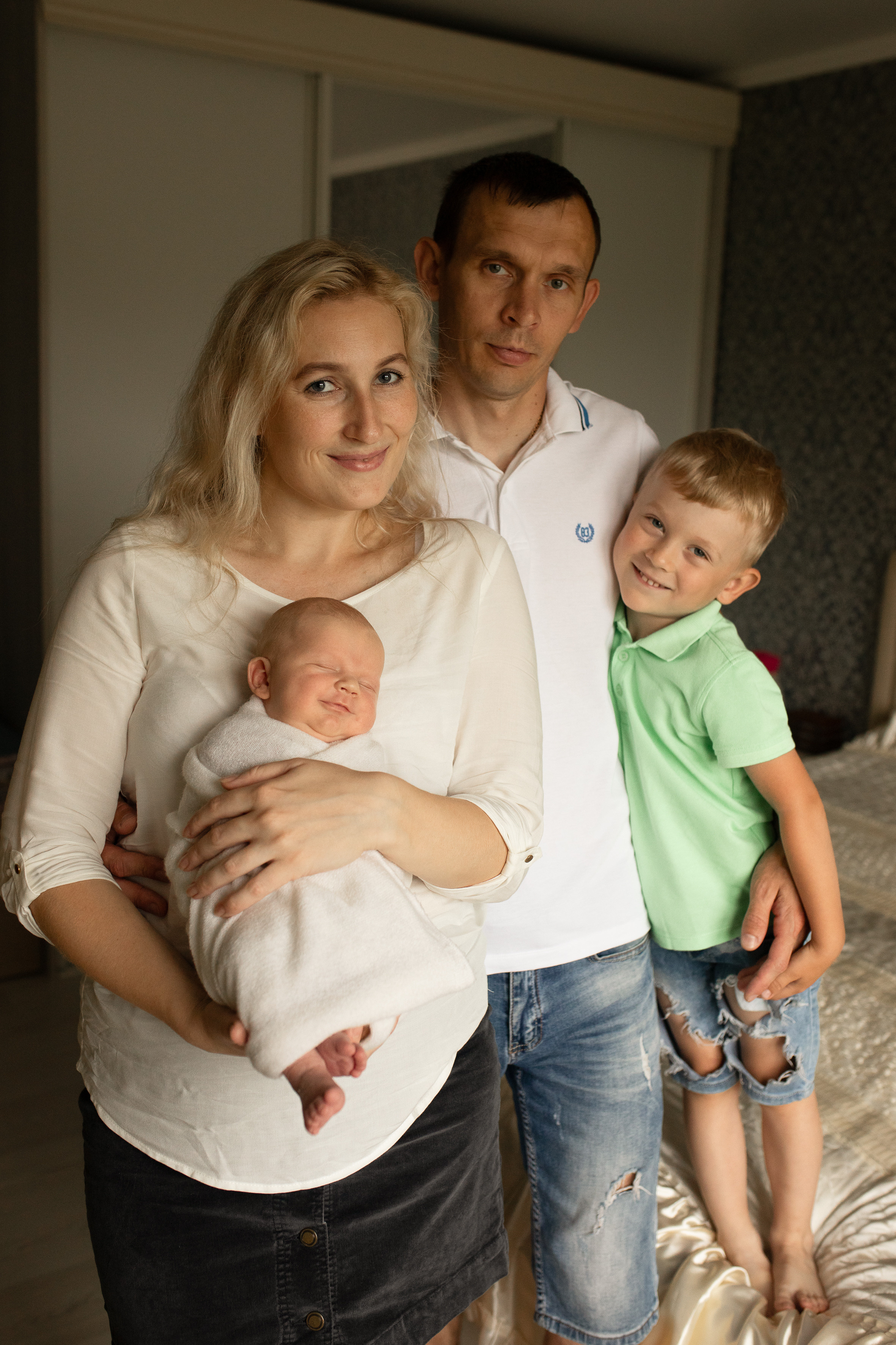 Геннадий 12дней. Семейный, женский, событийный фотограф. Съемки ЛЮБОЙ СЛОЖНОСТИ