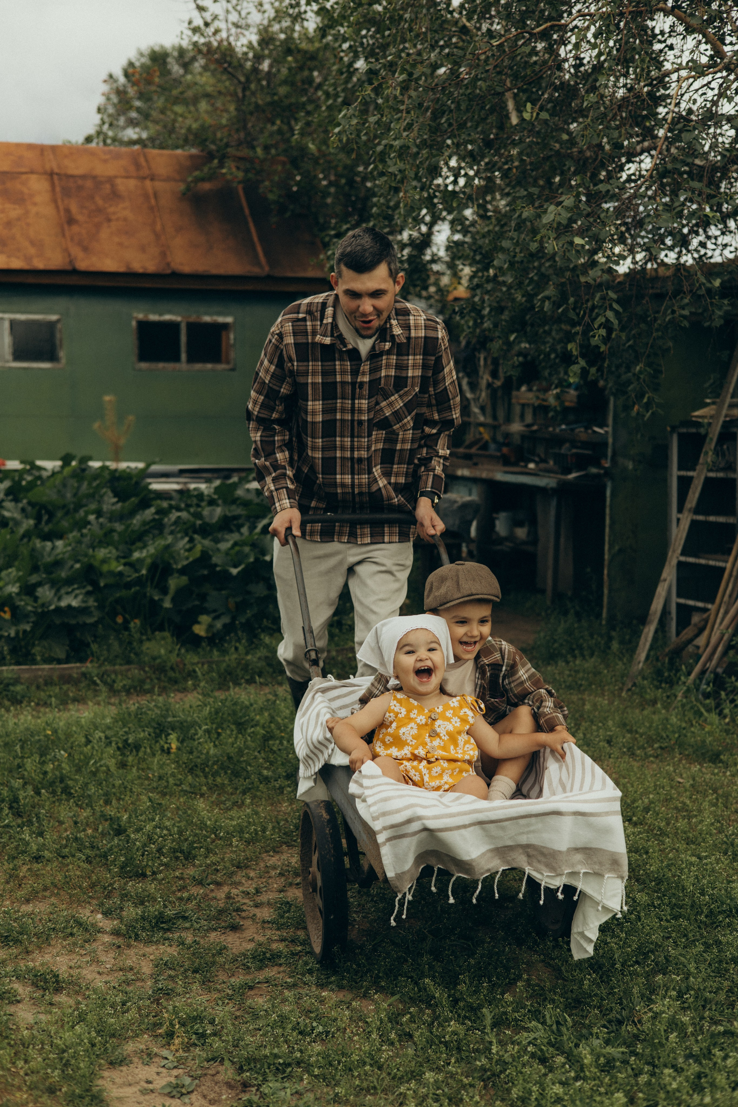 «Этот мир был на картинке…а теперь мы часть его». Фотограф в г. Чита