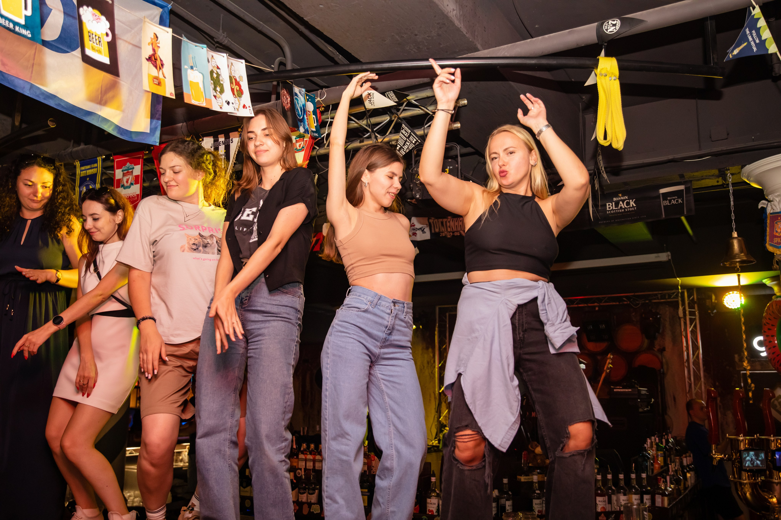 Паб 12. Репортажный фотограф Минск ❘ Костецкий Илья ❘ Беларусь