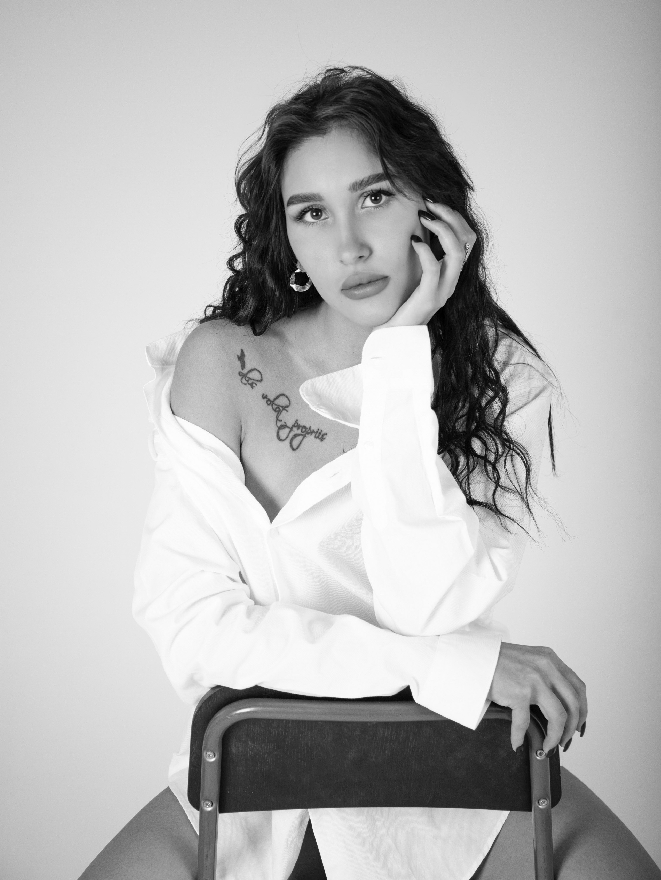 На циклораме. Свадебный и семейный фотограф в Москве Мила Широких