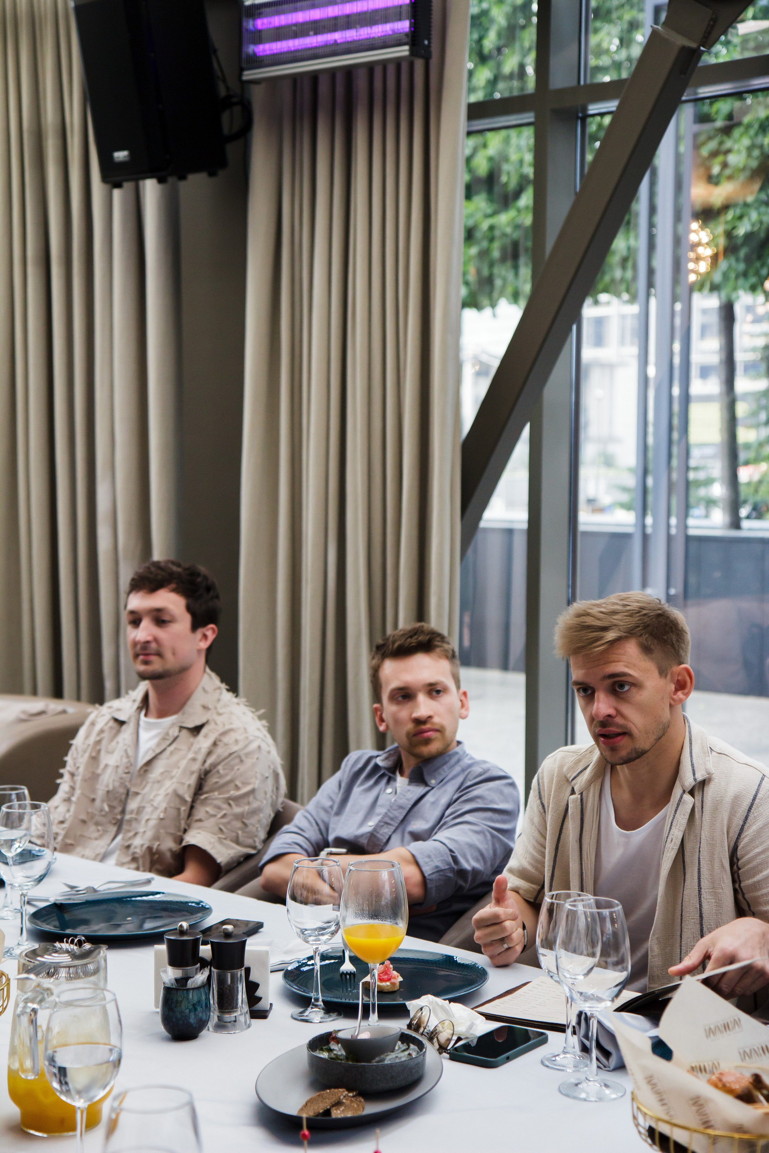 Бизнес-завтрак Германа Гаврилова. Фотограф Москва — личные фотосессии, лавстори в студии