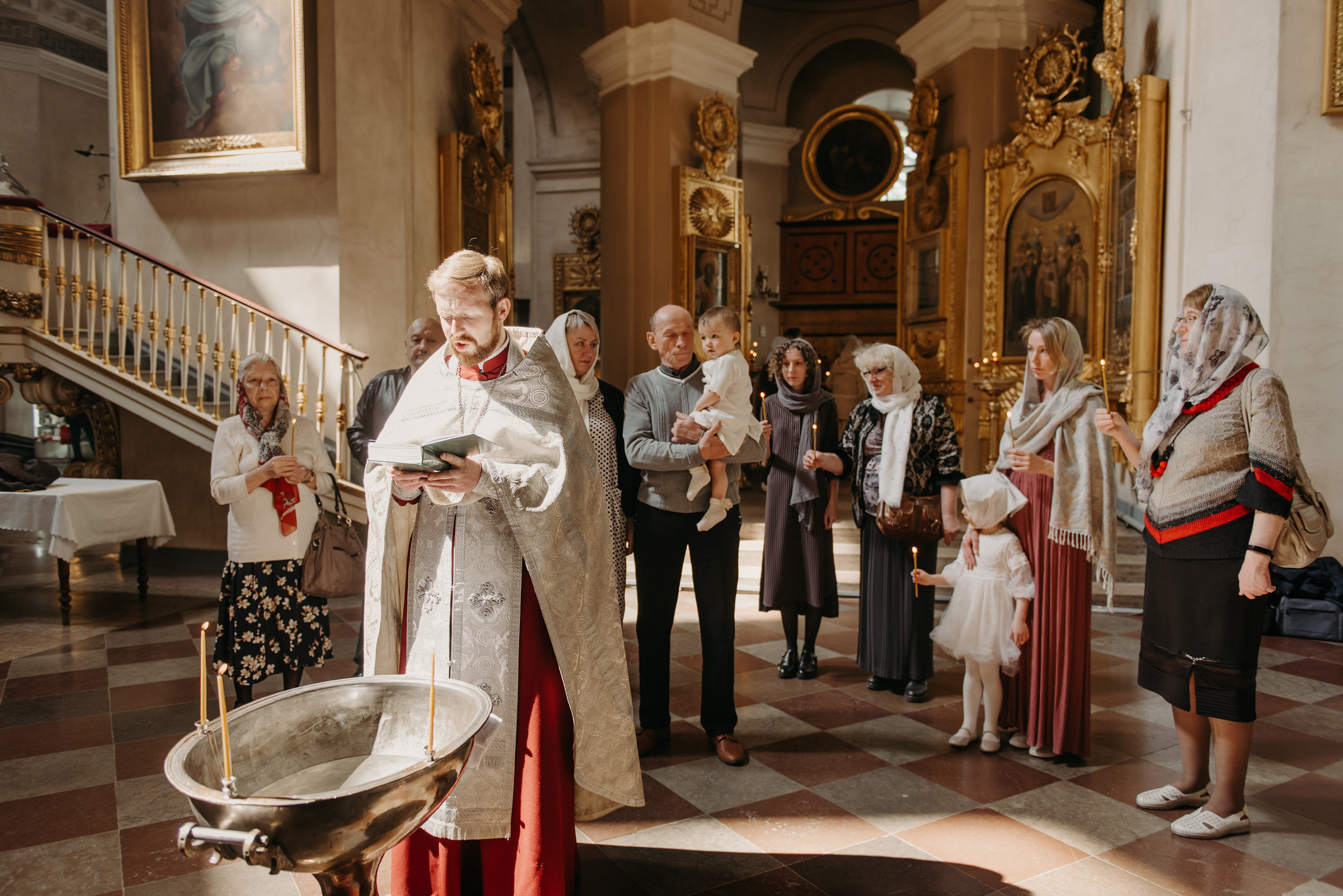 Крещение в Спасо-Преображенском соборе, фотограф на крещение в Санкт-Петербурге