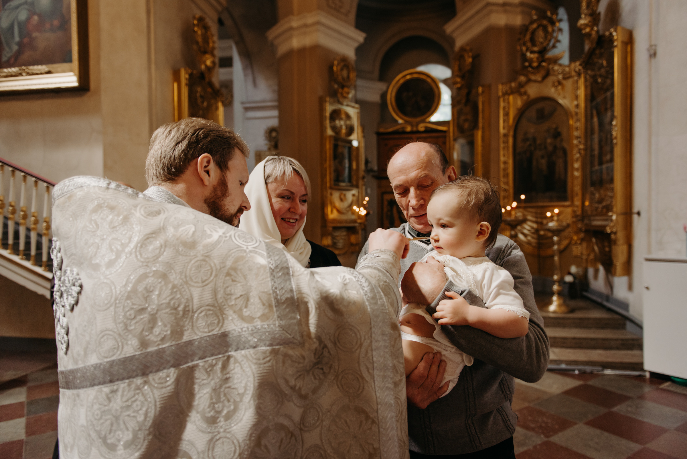 Крещение в Спасо-Преображенском соборе, фотограф на крещение в Санкт-Петербурге