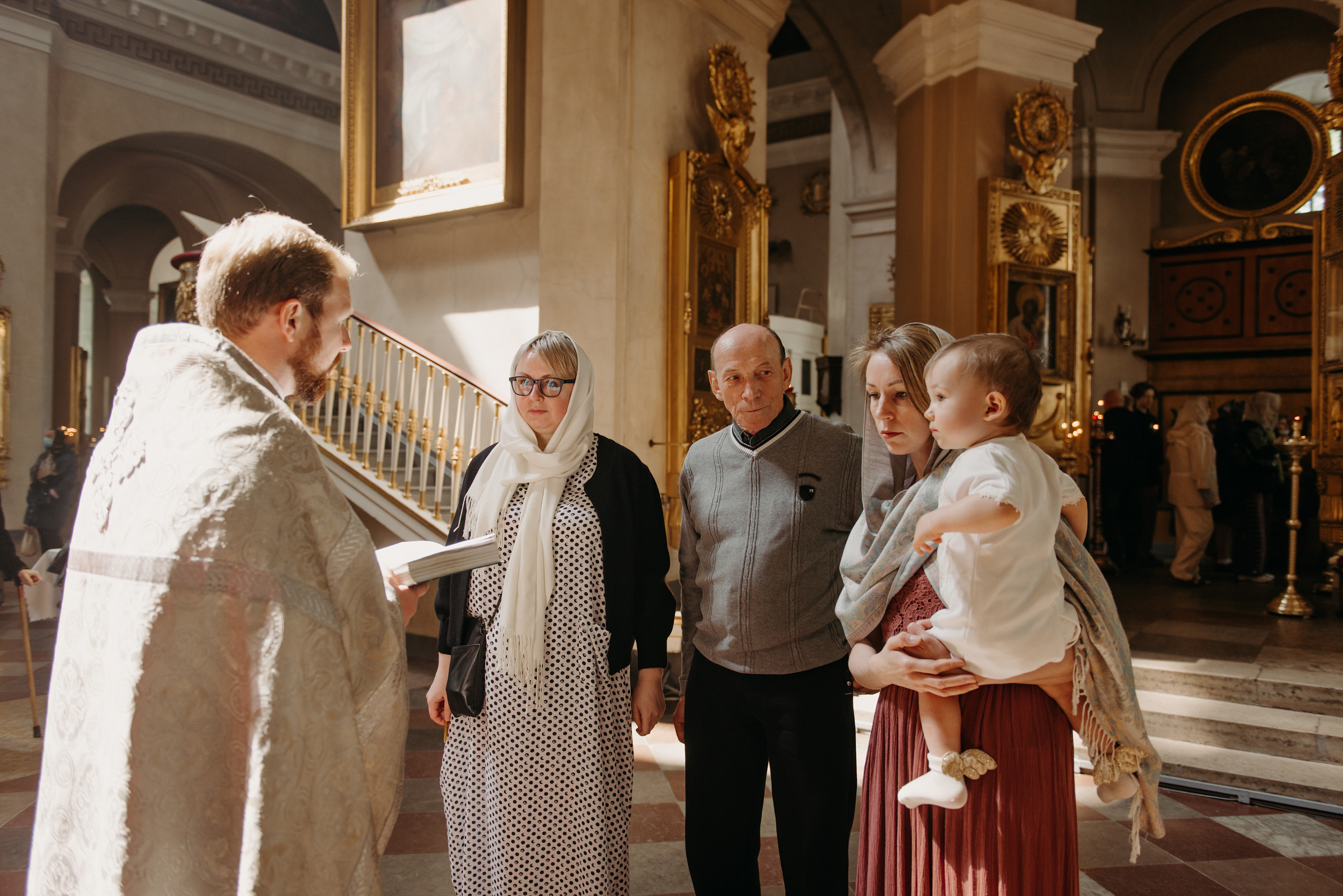 Крещение в Спасо-Преображенском соборе, фотограф на крещение в Санкт-Петербурге