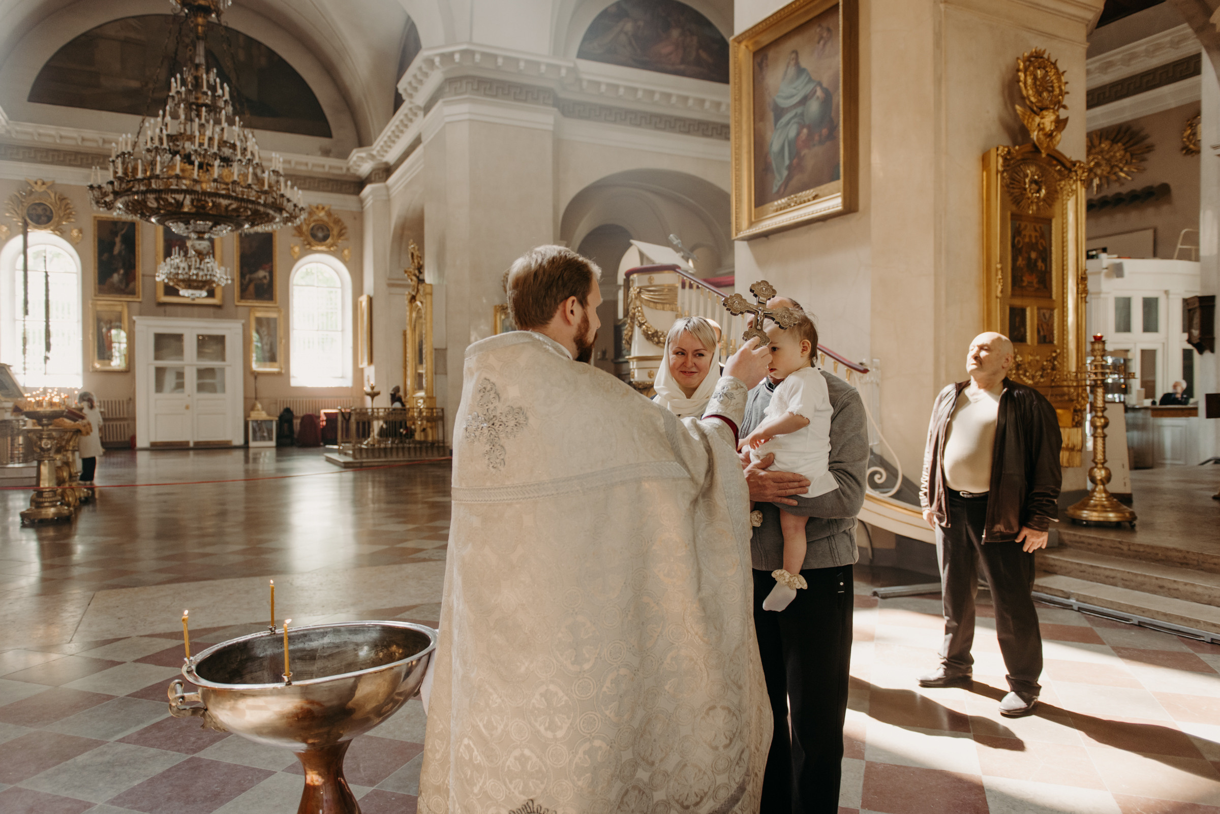 Крещение в Спасо-Преображенском соборе, фотограф на крещение в Санкт-Петербурге
