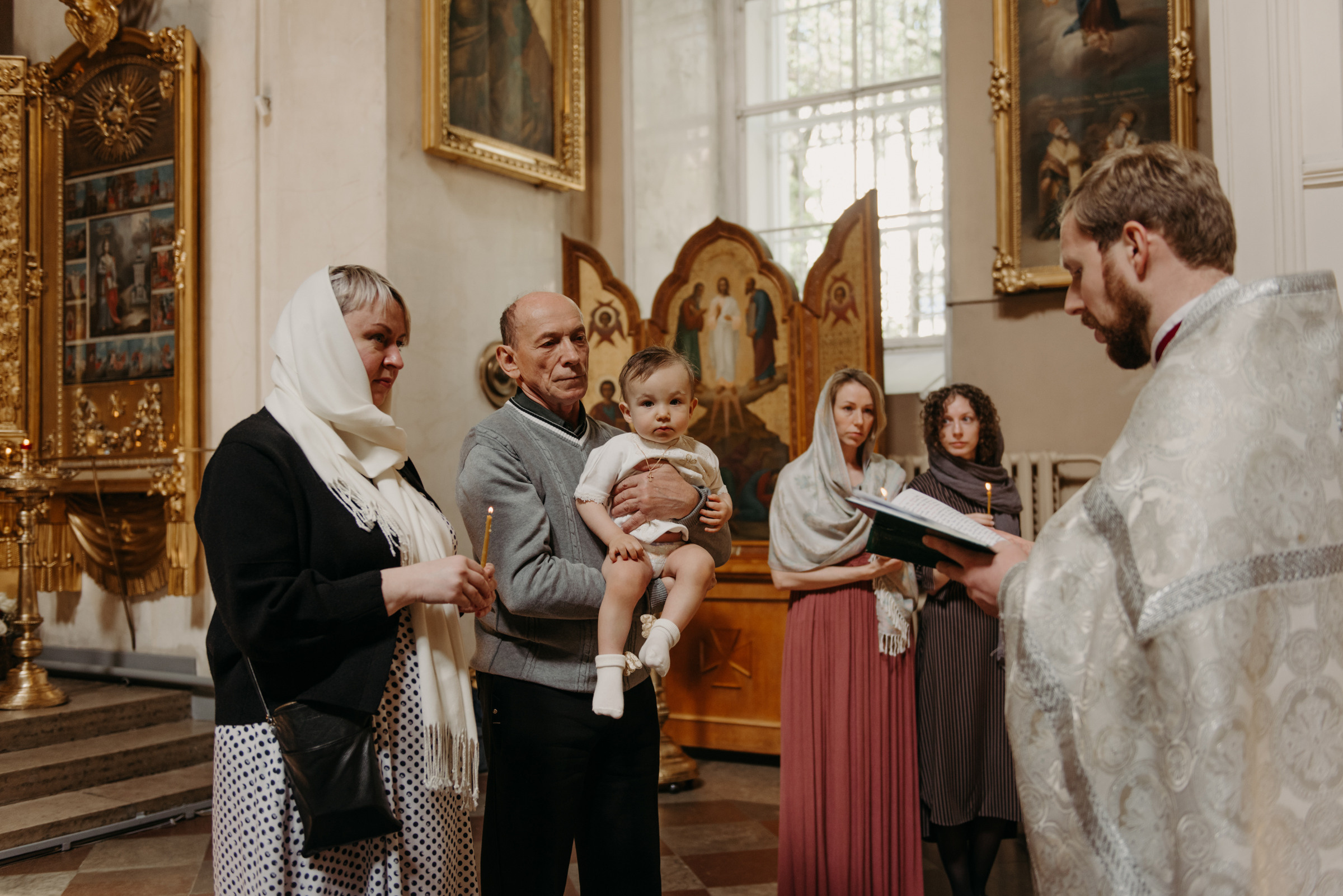 Крещение в Спасо-Преображенском соборе, фотограф на крещение в Санкт-Петербурге