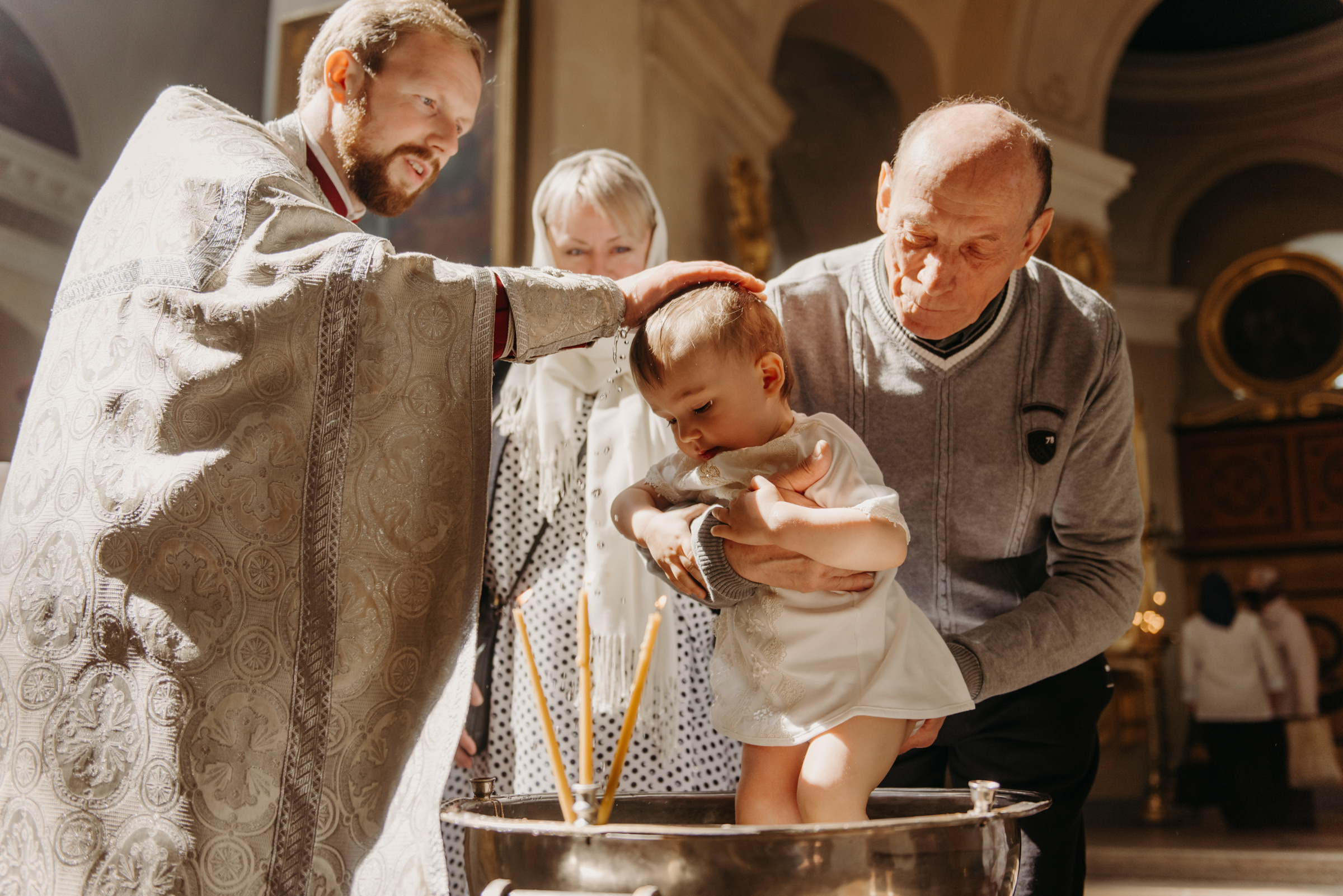 Крещение в Спасо-Преображенском соборе, фотограф на крещение в Санкт-Петербурге