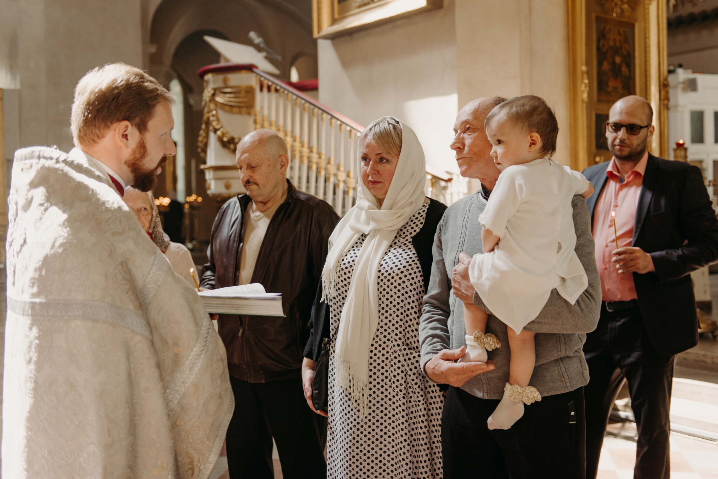 Крещение в Спасо-Преображенском соборе, фотограф на крещение в Санкт-Петербурге