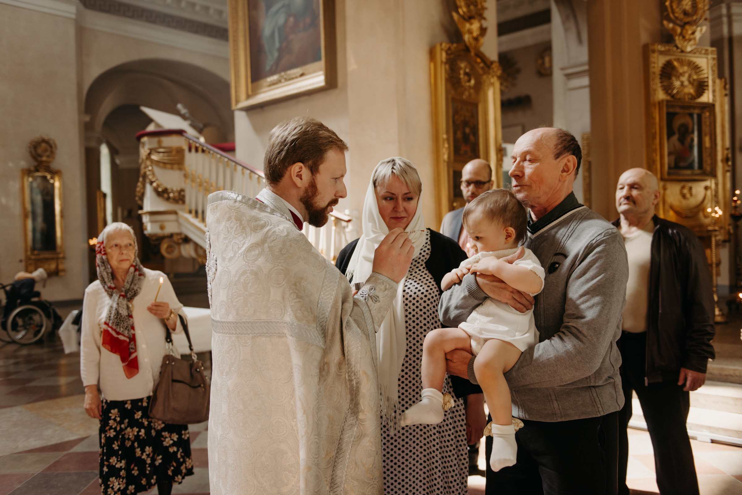 Крещение в Спасо-Преображенском соборе, фотограф на крещение в Санкт-Петербурге