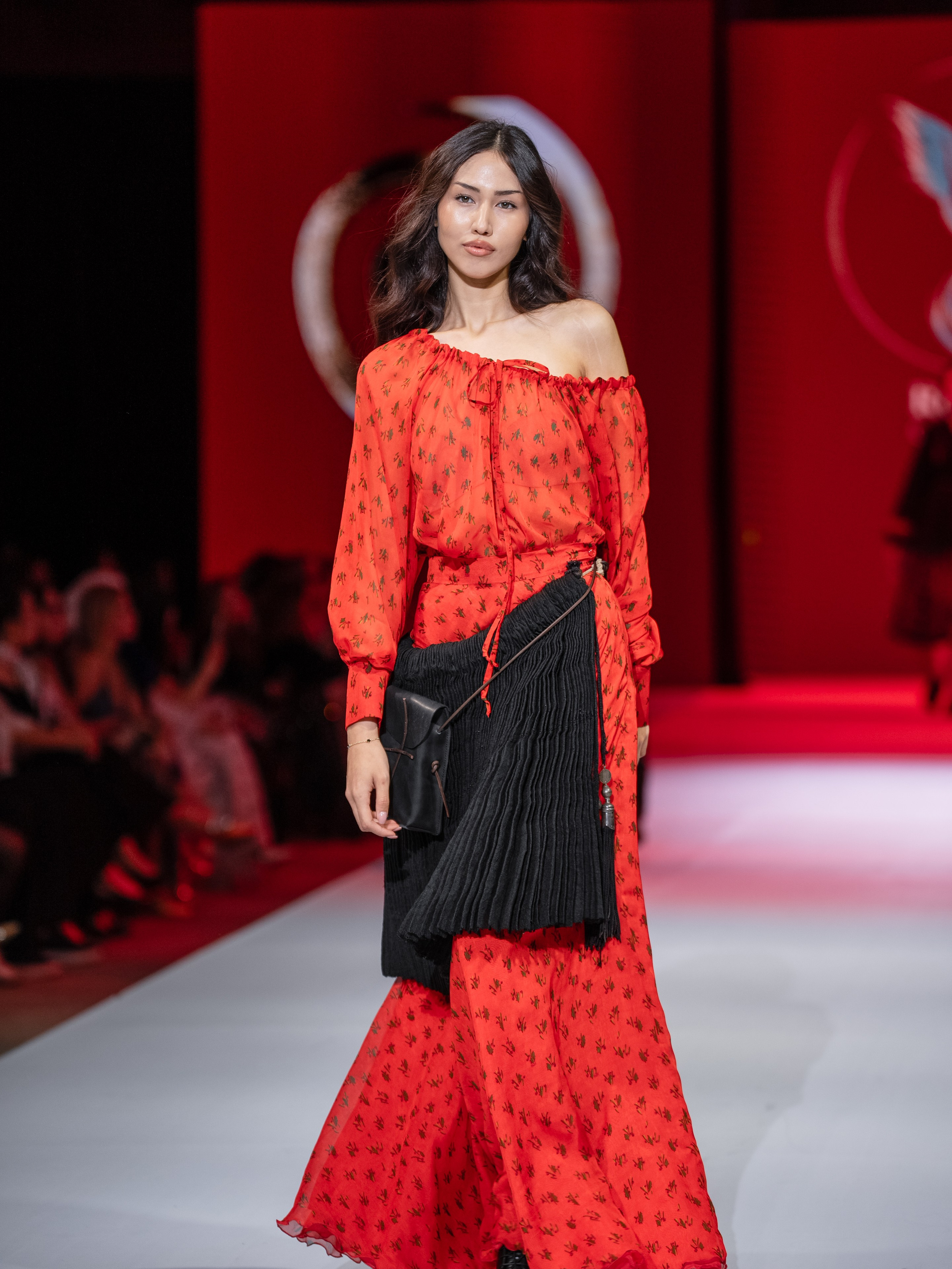 EURASIAN FASHION WEEK Reberth. Сайт Алматинского НЮ АРТ, будуар и фэшн фотографа Дениса Карпенко