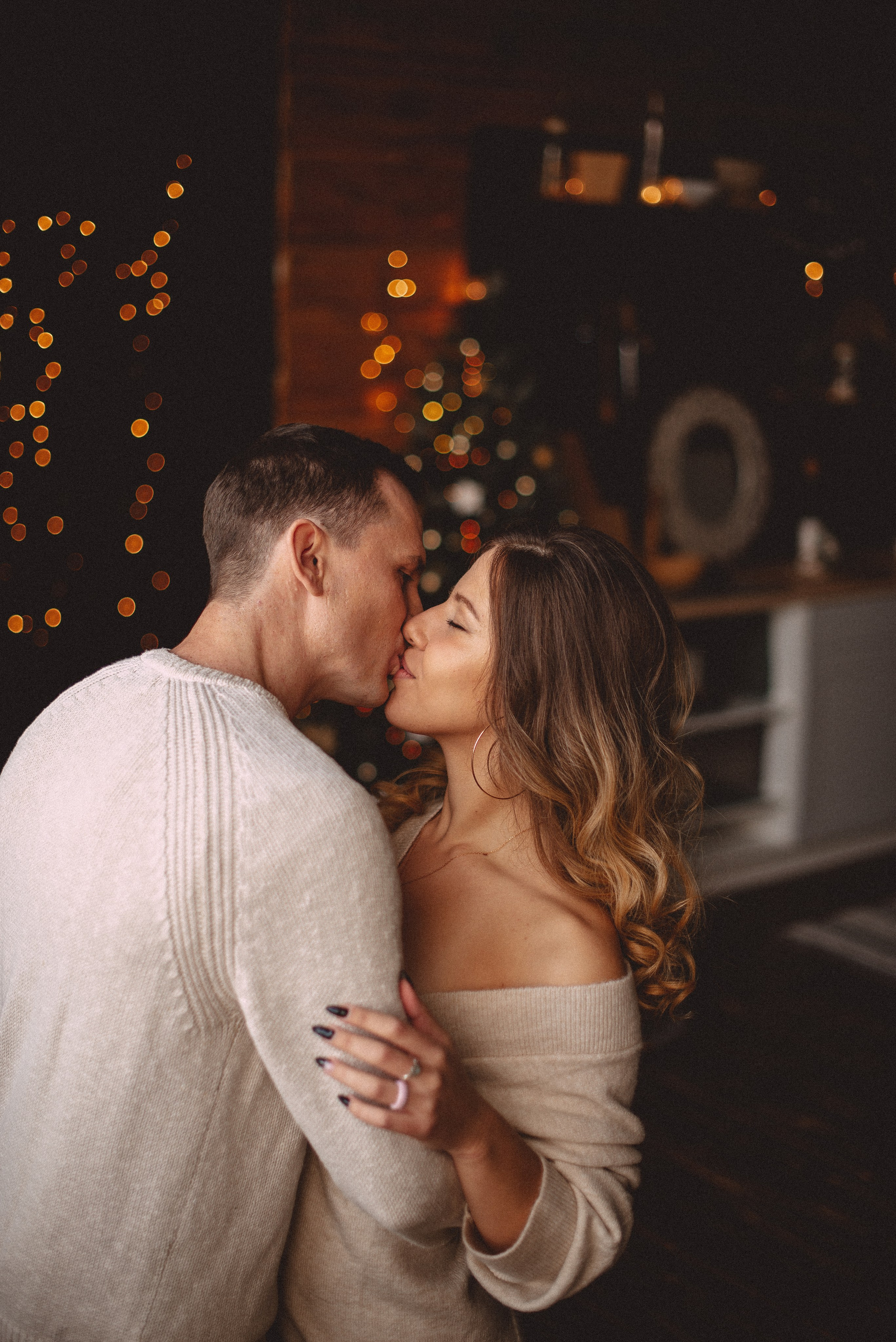 Новогодняя фотосессия Лавстори в студии. Семейная фотосессия Бутово Москва фотограф Алина Морщагина