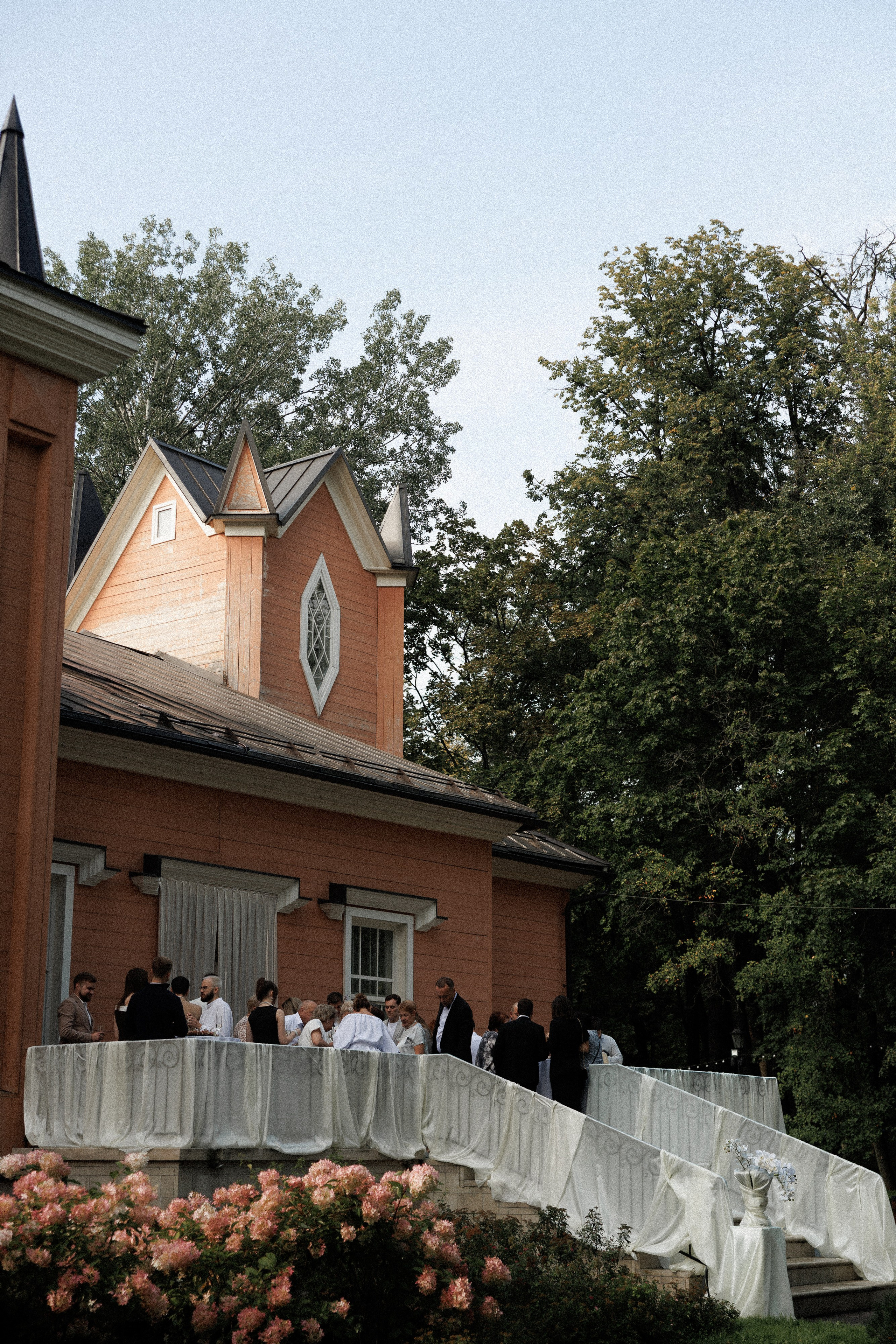 V & A. Свадебный и event-фотограф Иван Волнухин