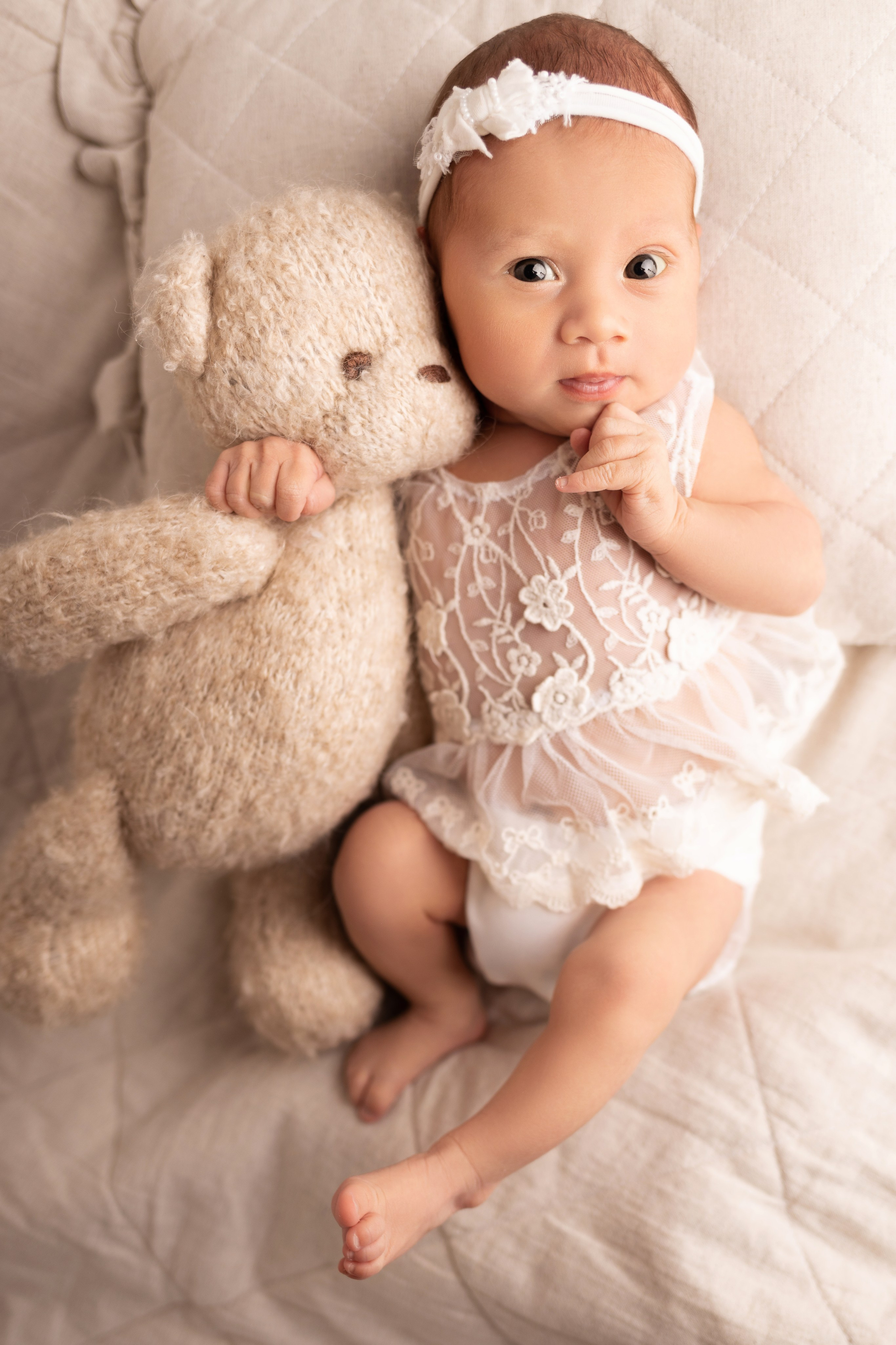 Newborn съемка в стиле Лайф. Фотограф новорожденных малышей в Омске и Омской области Эльвира Камаева