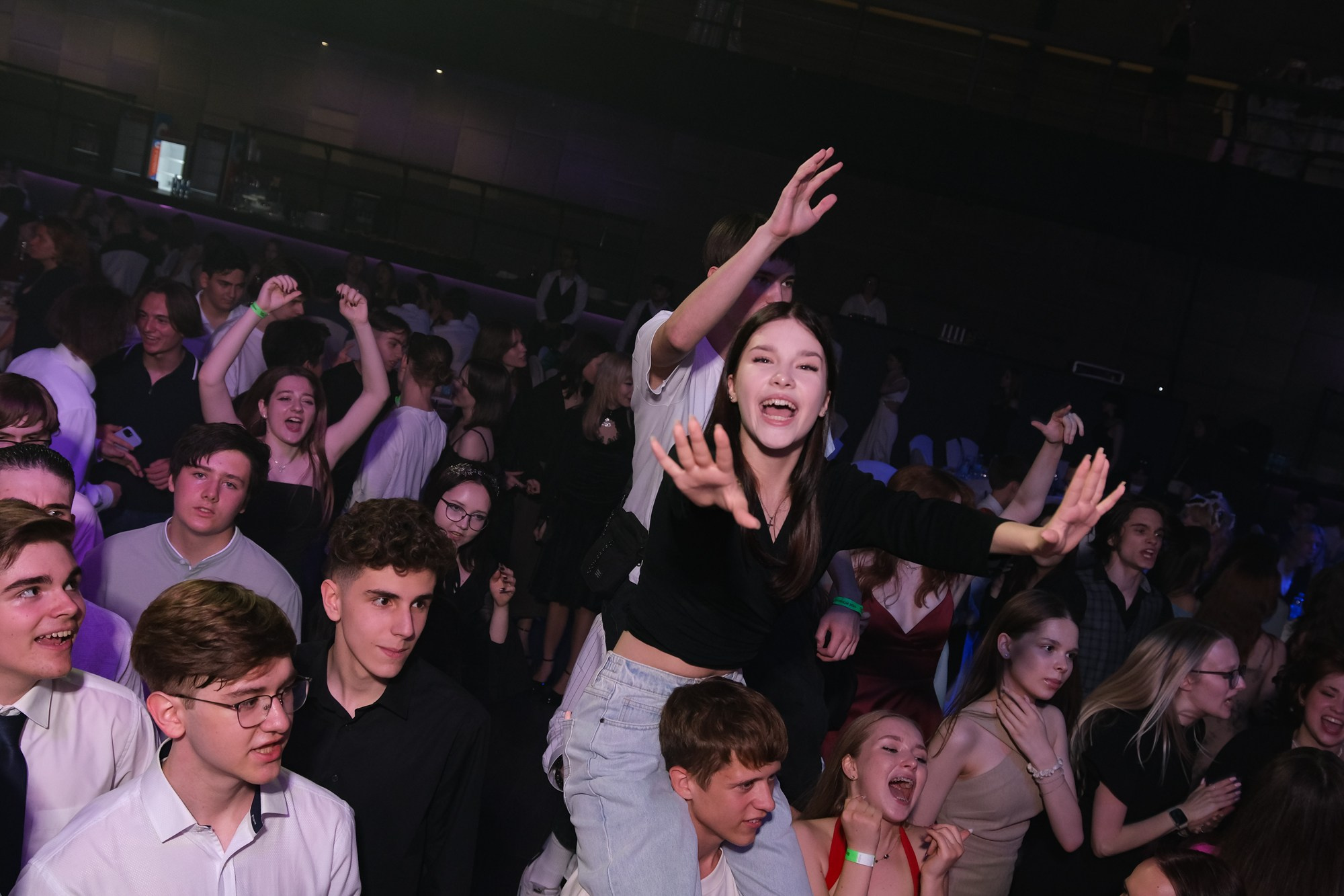 Выпускной альбом. Фото и видеосъемка