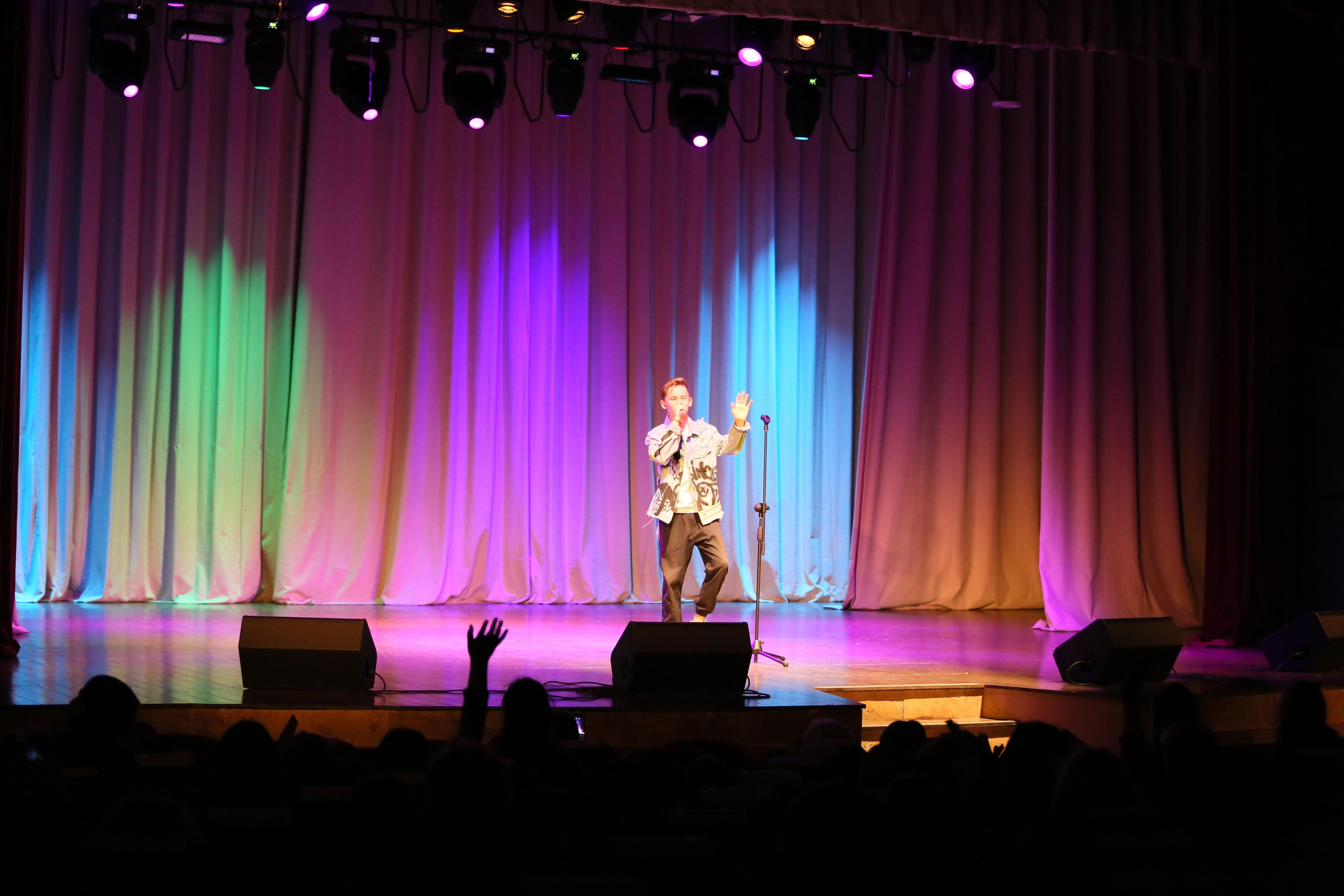 Концерт выпускников шоу «Голос» и «Голос дети». Фотограф для вас и вашего бизнеса в Москве Альбина Никифоров