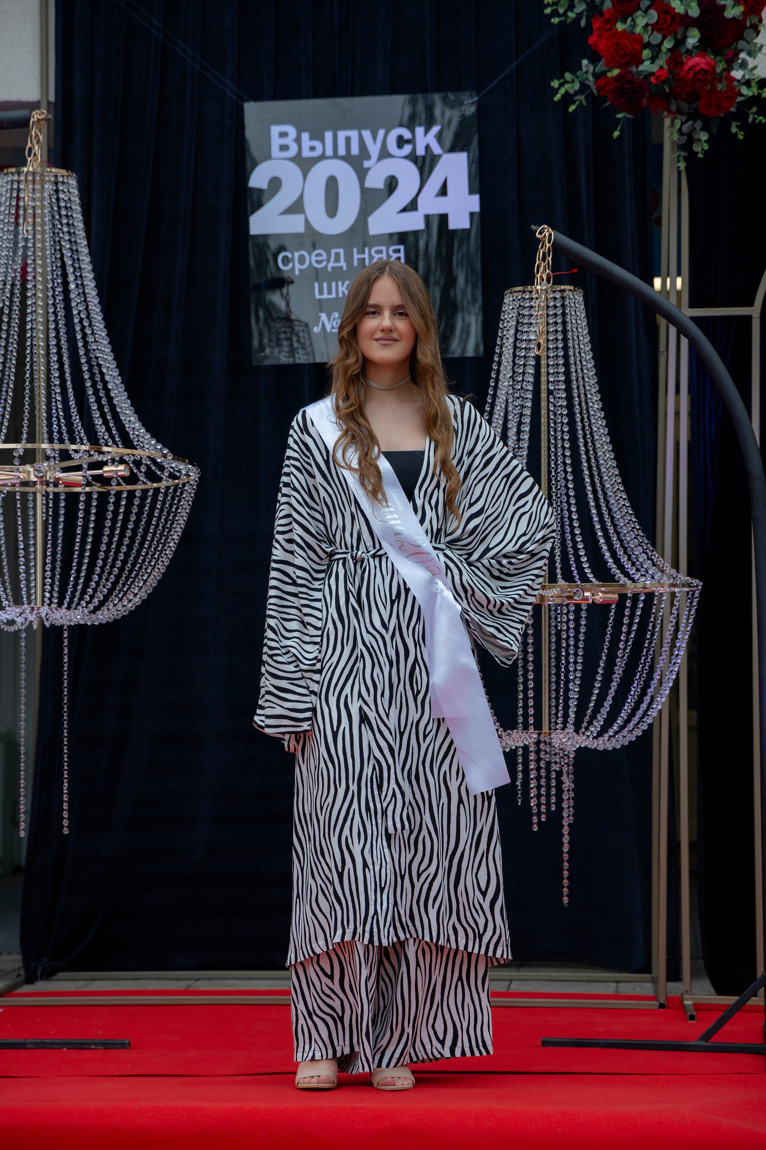 Школьный выпускной 2024 год в Соколе (Минск). Свадебный фотограф в Минске/Беларуси Сергей Спиридонов