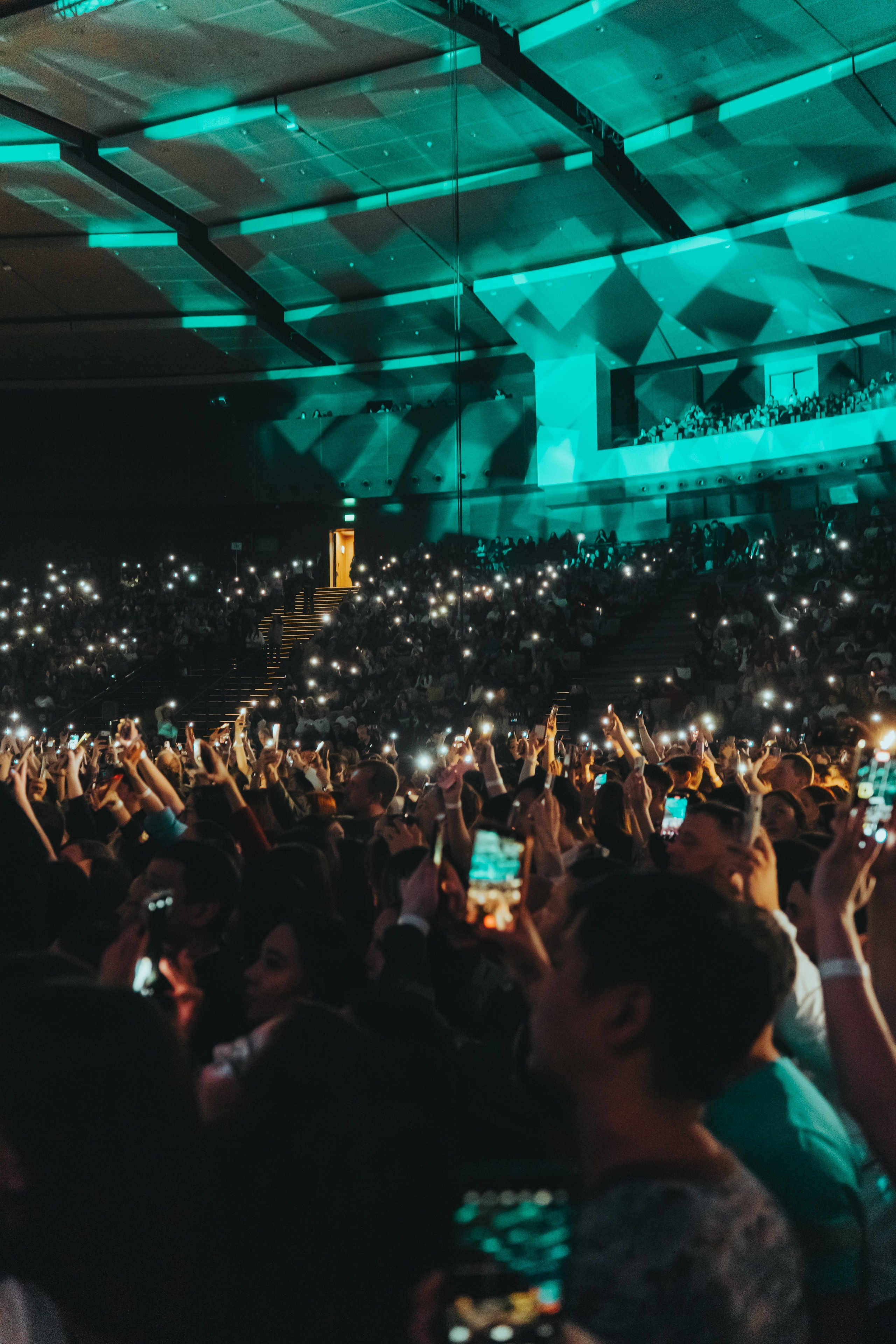 МакSим в Астане. Профессиональный фотограф в городе Астана Копанев Данил