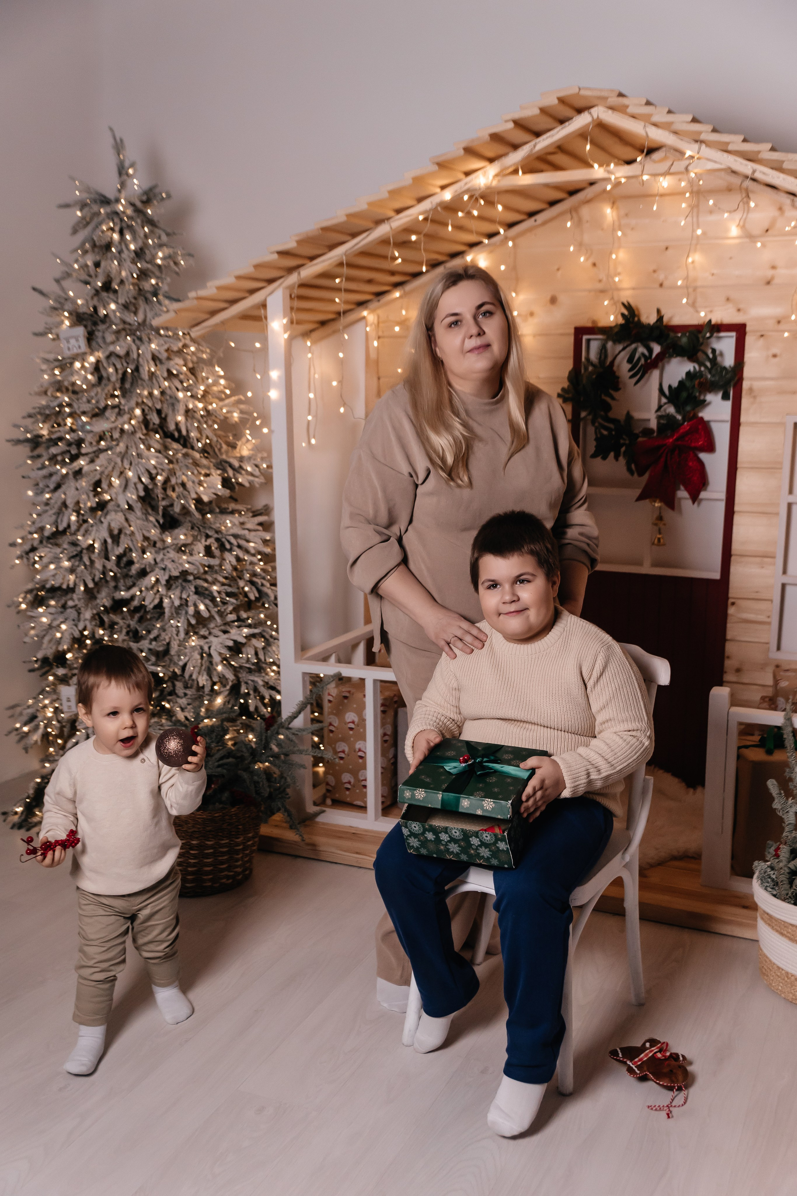 Ксения, Виталий, Артем и Максим. Семейный фотограф Минск Усова Ольга