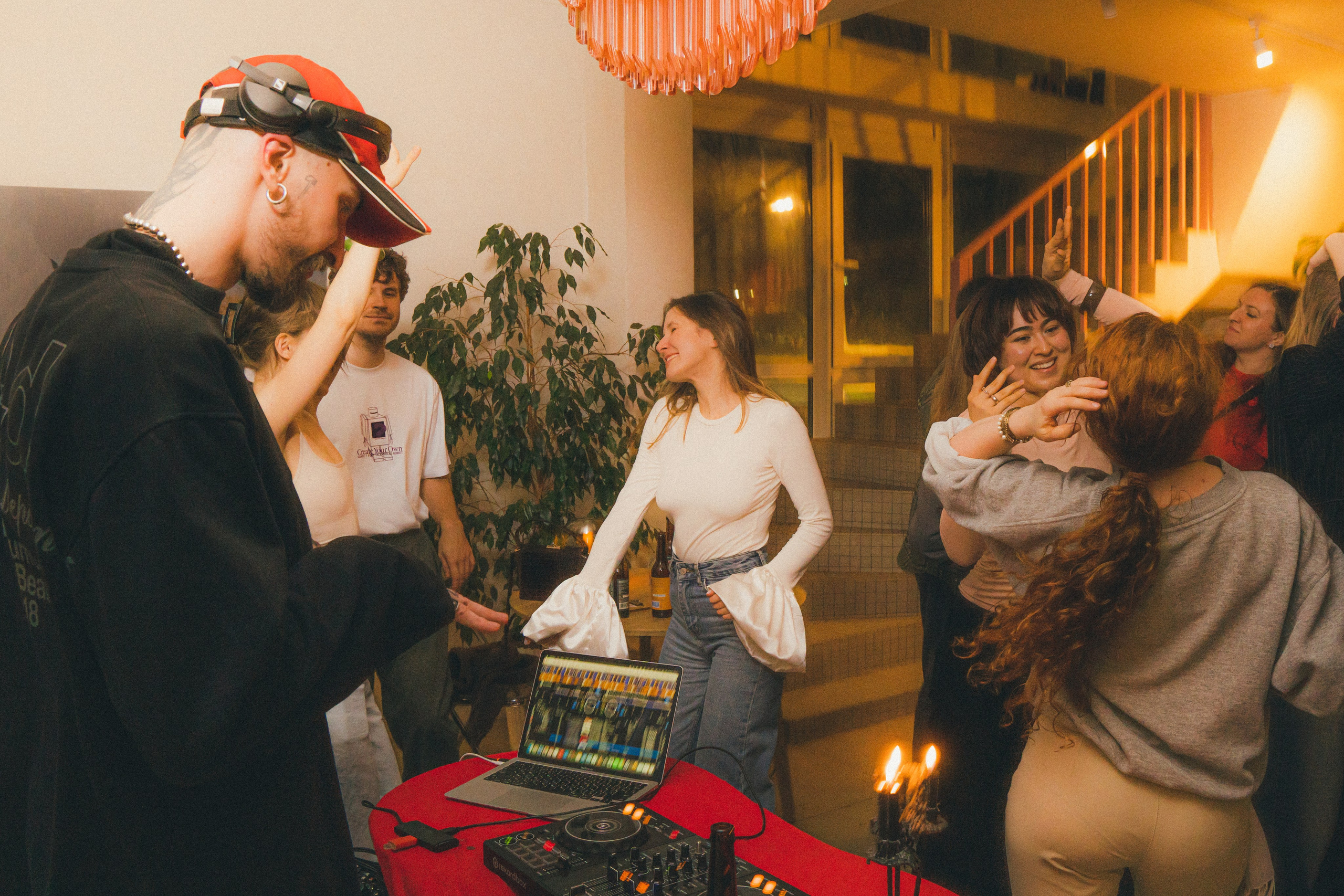 Coffee rave. Со стороны / репортажный фотограф в СПб