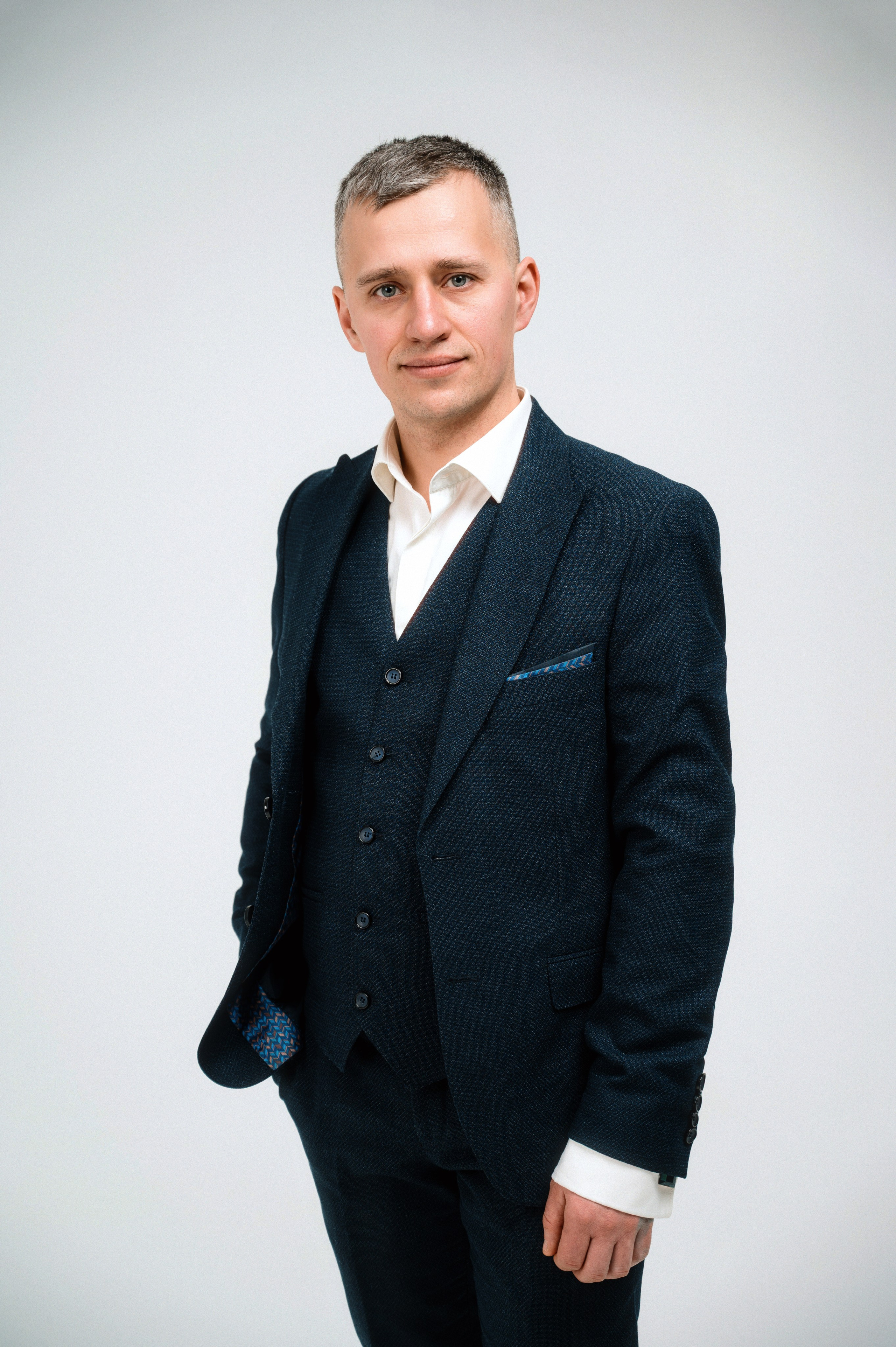 Съемка команды для сайта, соцсетей, печатной продукции и для документации. Портретный фотограф в Минске | Индивидуальные, Love Story и свадебные фотосессии — Владислав Малаев