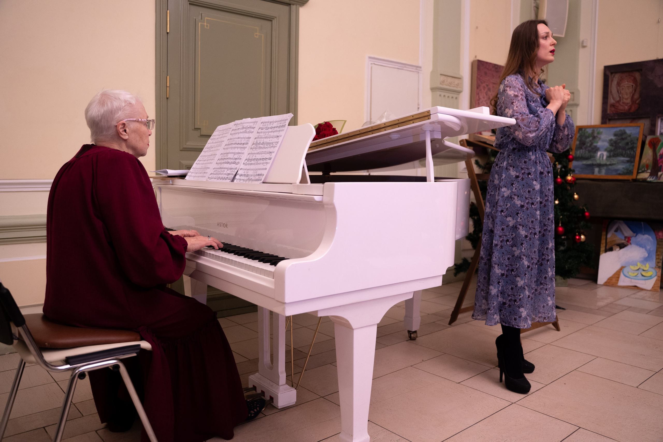 Благотворительный концерт «Через тернии — к Рождеству» 17.12.2023. Портретный и репортажный фотограф Наталья Горобец