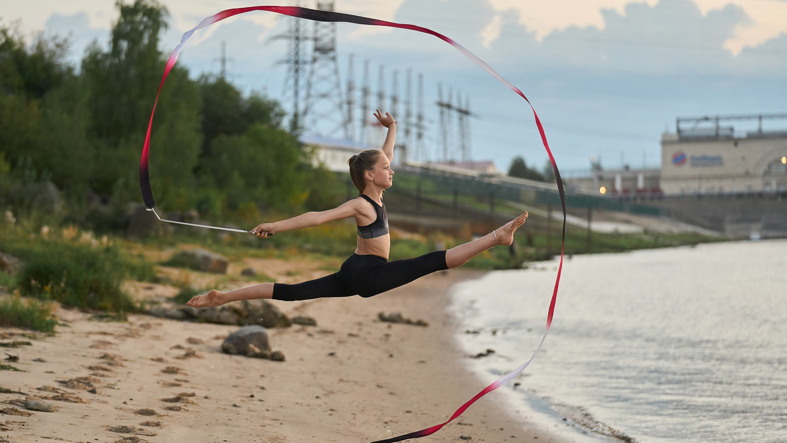 Спортивная фотосессия гимнасток и танцоров в Заволжье. Фотограф в Заволжье Алексей Шабалин
