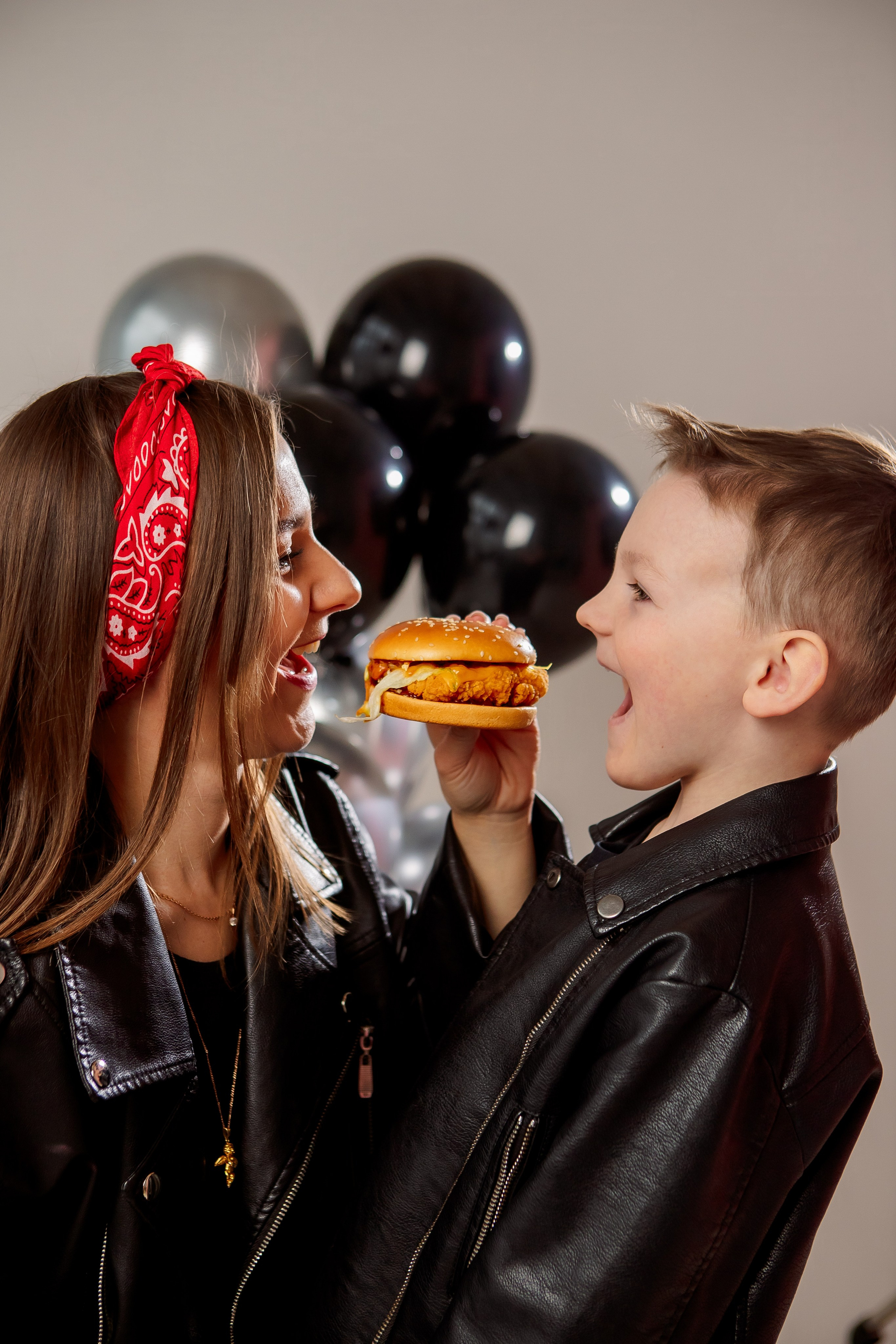 Мама и сын. Семейный детский фотограф. Фотосессия в Минске