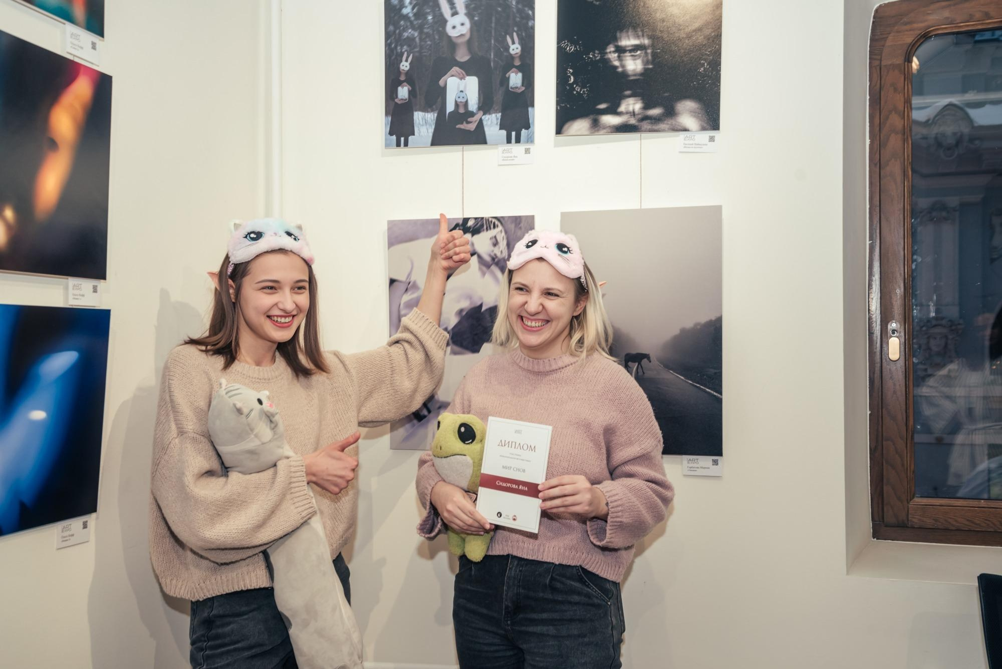 ВЫСТАВКИ. ОЛЬГА НЕФФ. Художник. Визуал, Музыка, Поэзия