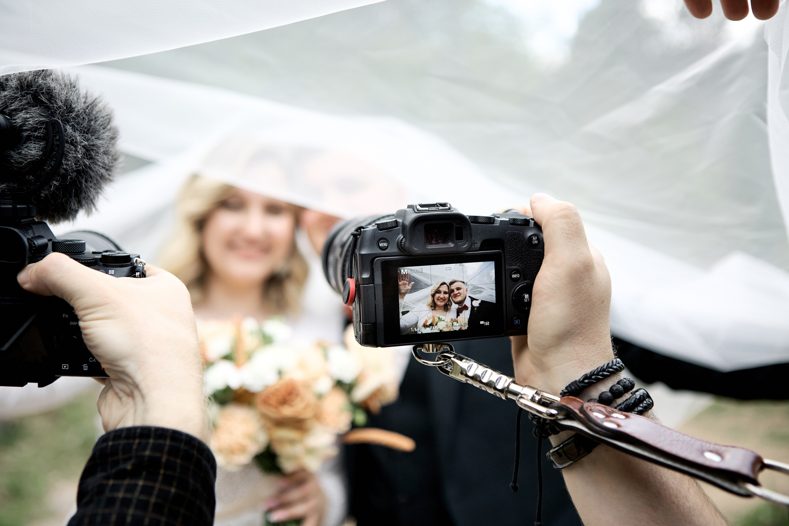 Половинки целого. Свадебный и семейный фотограф в Красноярске Владимир Ятмасов
