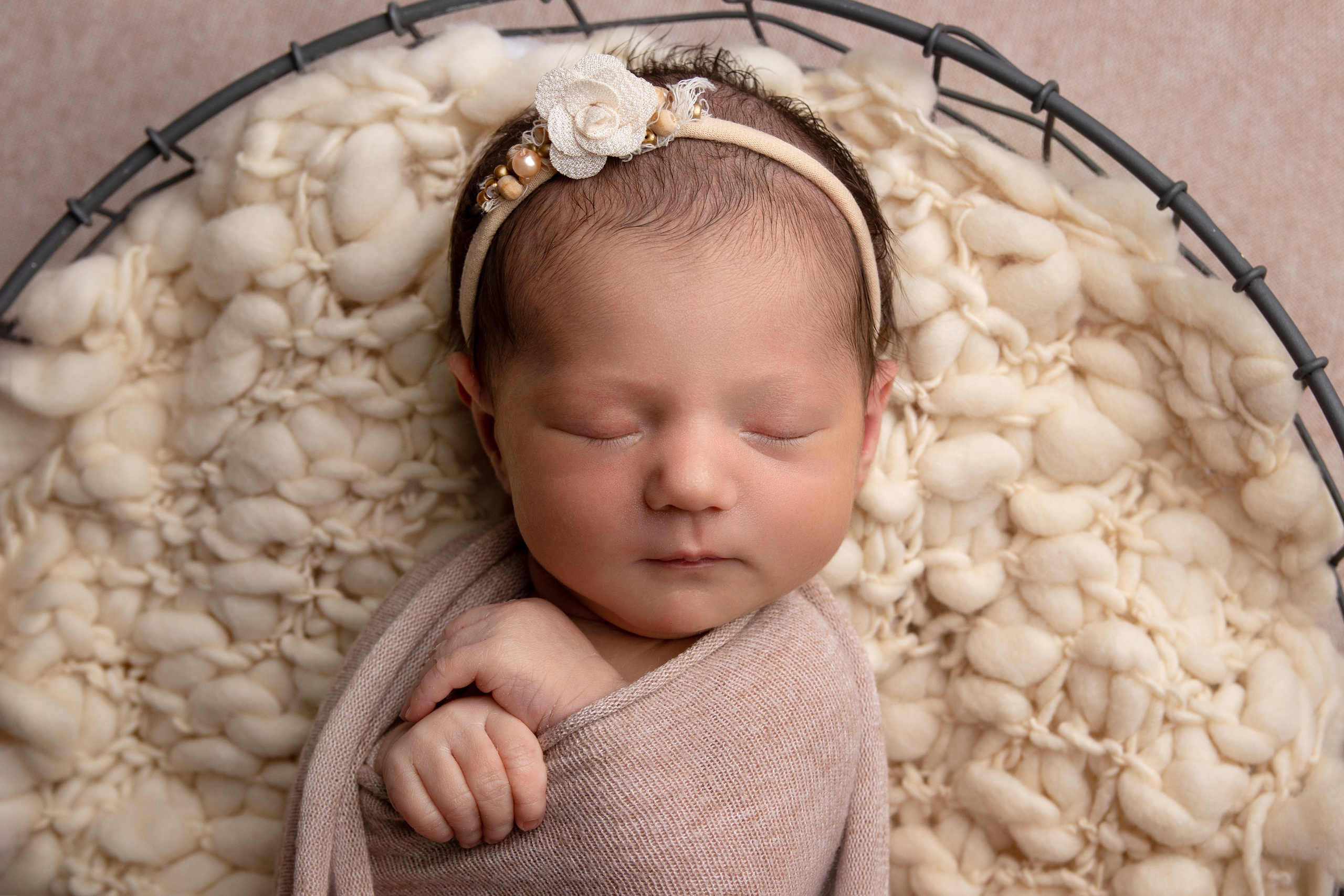 Ньюборн. Фотограф новорожденных Оренбург и свадебный фотограф Оренбург