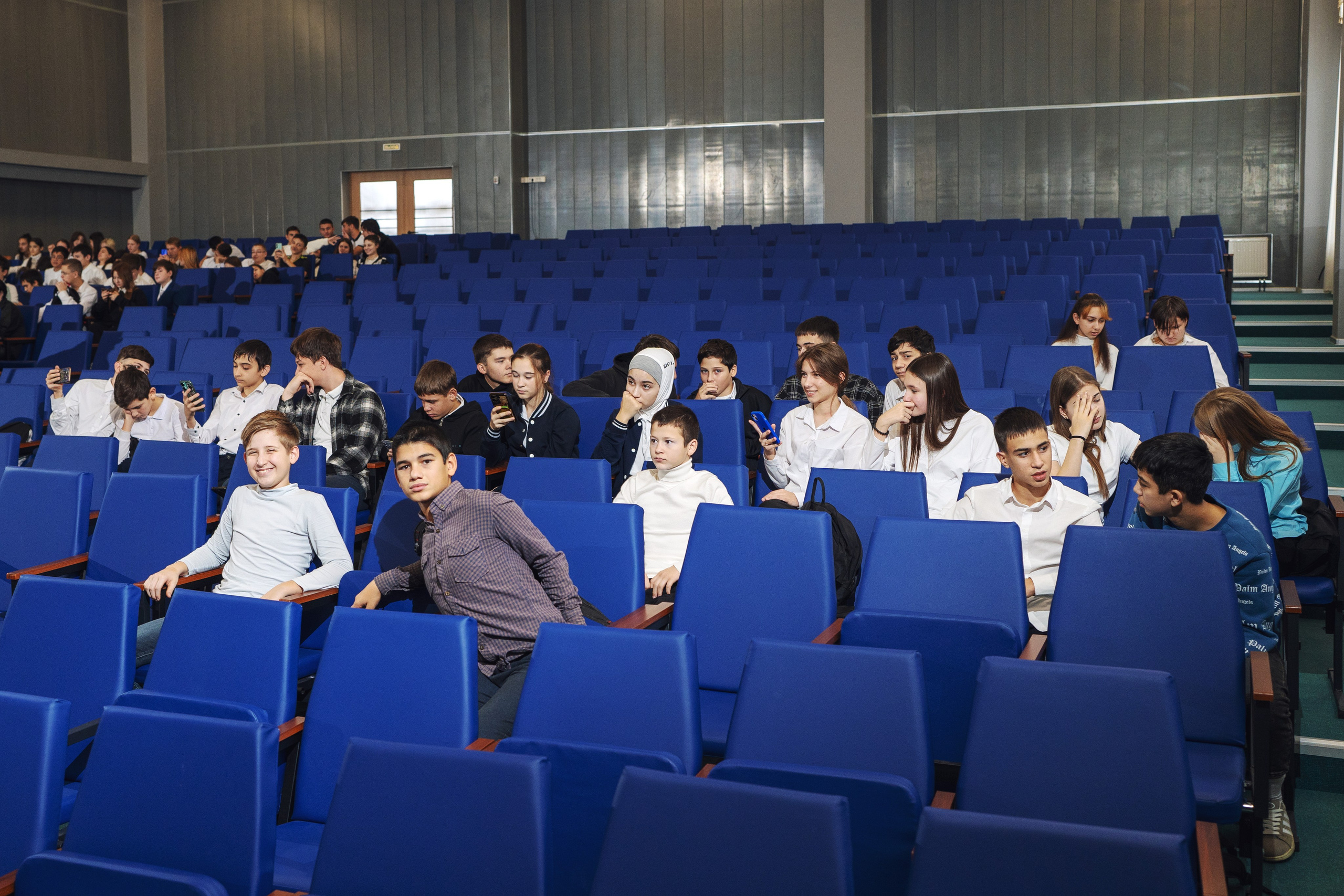 Лекция по киберспорту в школе № 2, п. Энем