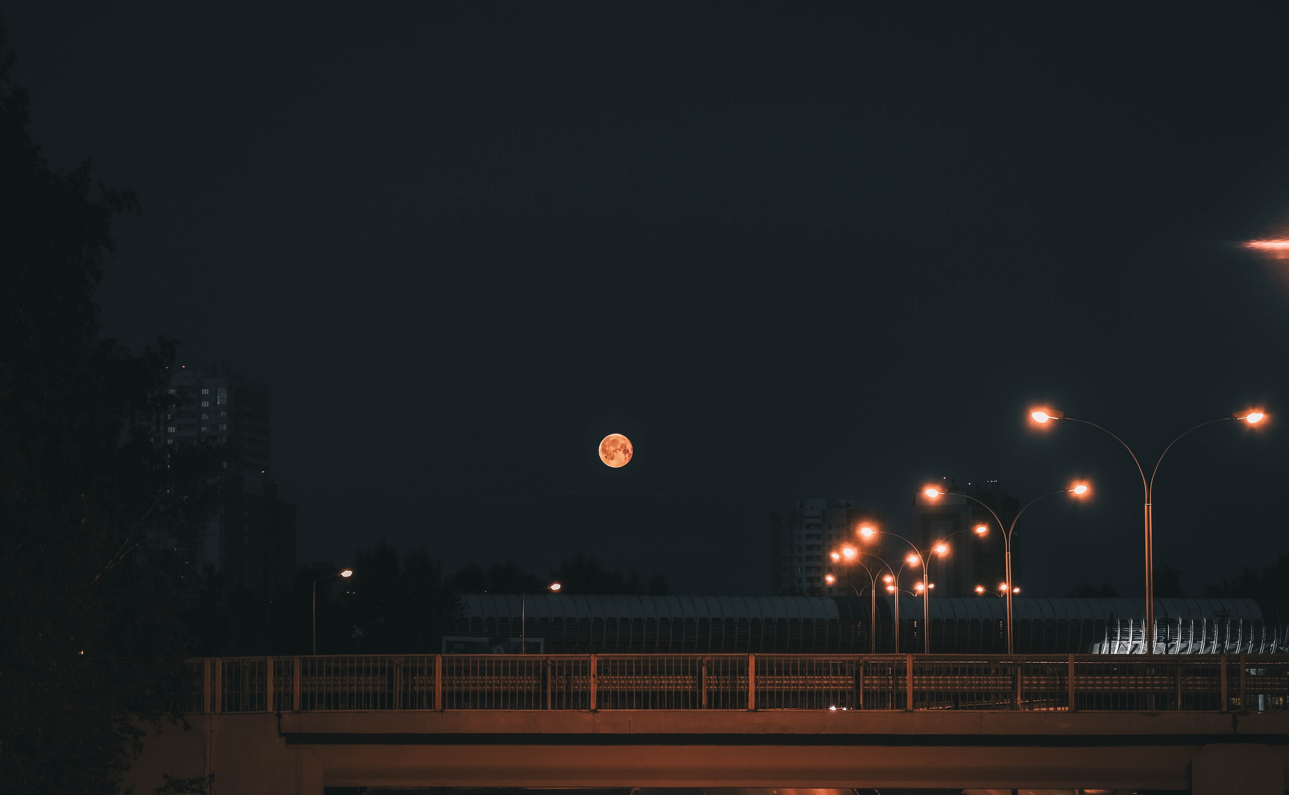 Ночные прогулки. Фотограф Антон Токарев | Екатеринбург