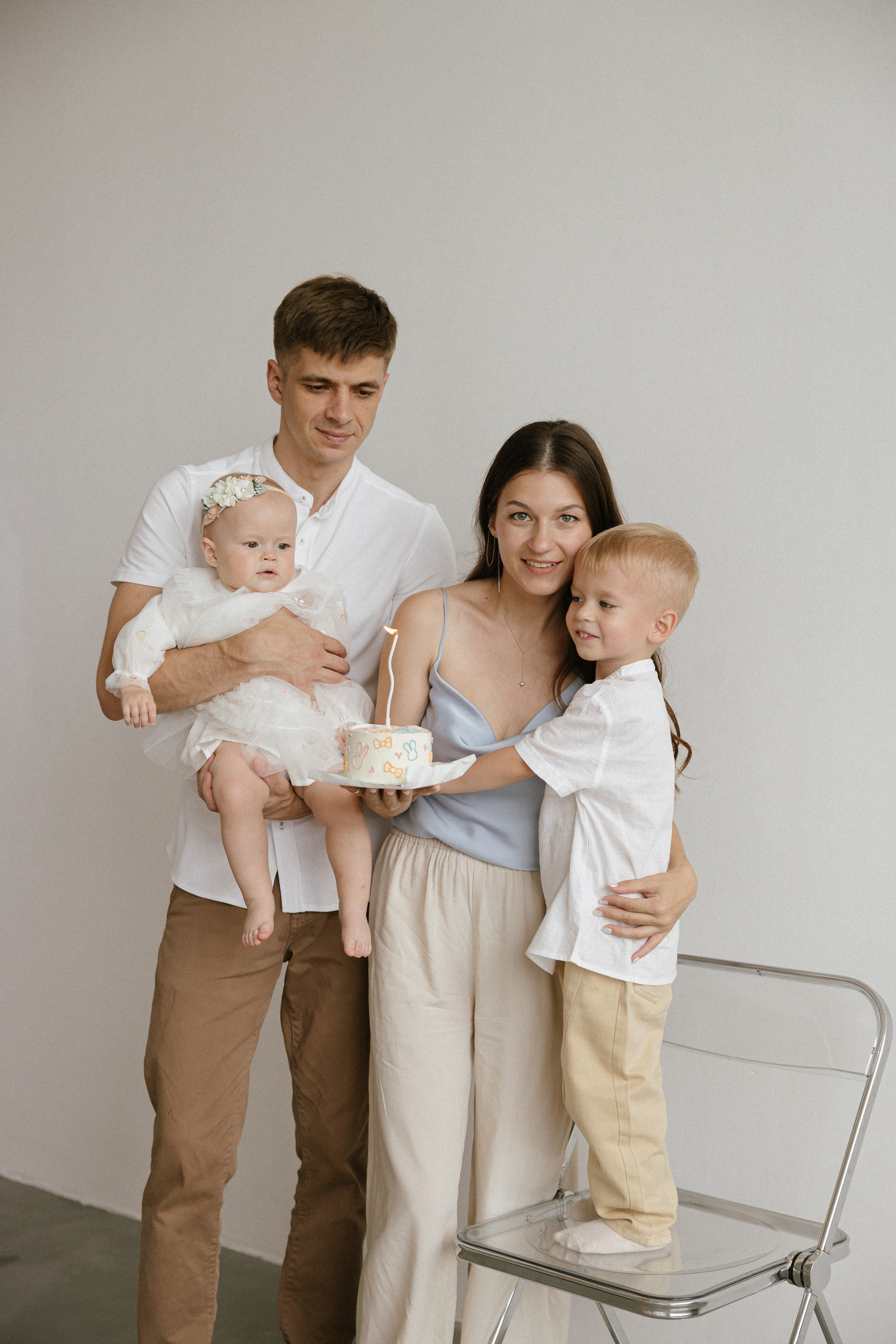 Павел + Анастасия + Демьян + Агата. Семейный и детский фотограф Юлия Шох