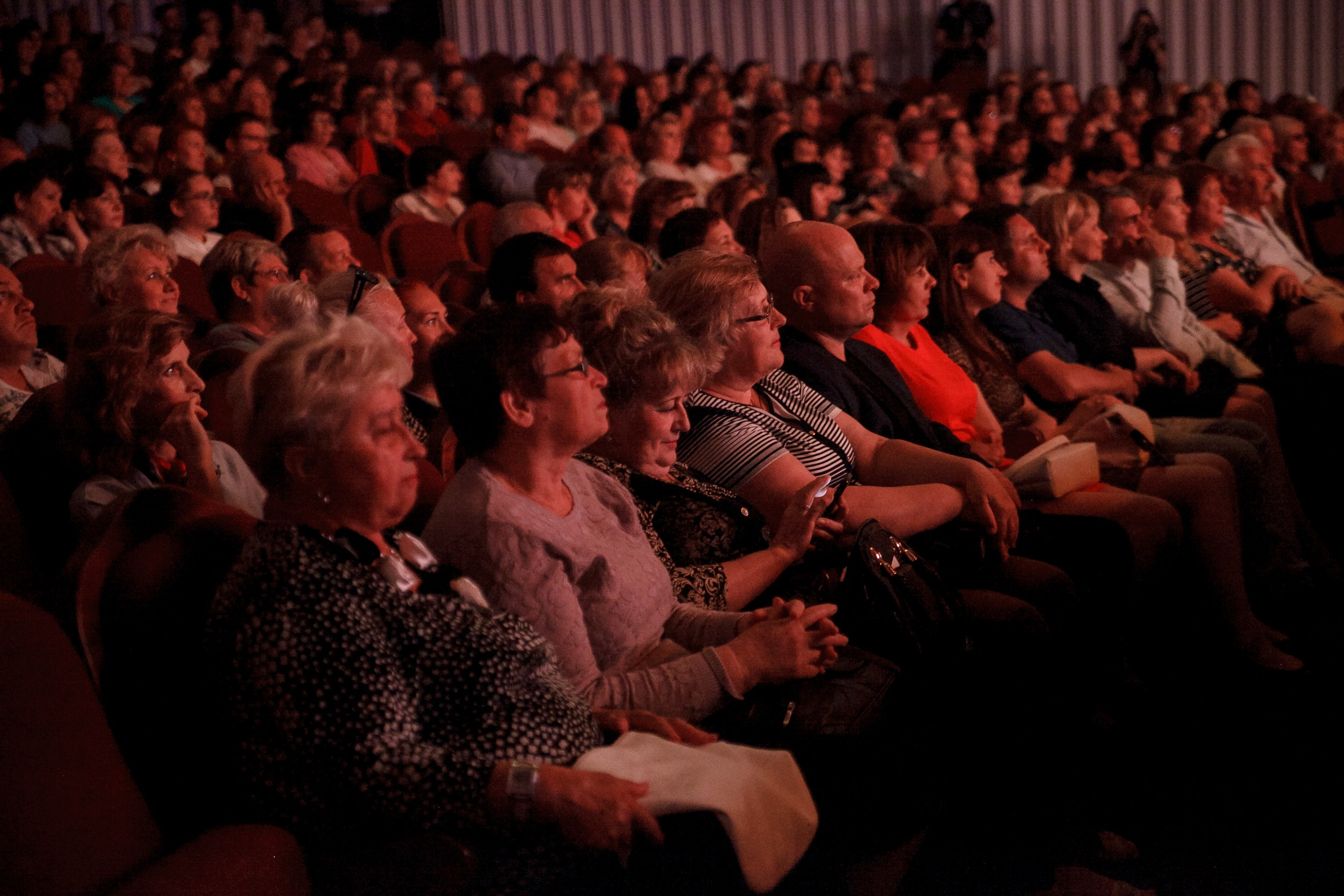 ЦКЗ перезагрузка ХХ века. Свадебный и детский фотограф в Волгограде Слава Белов
