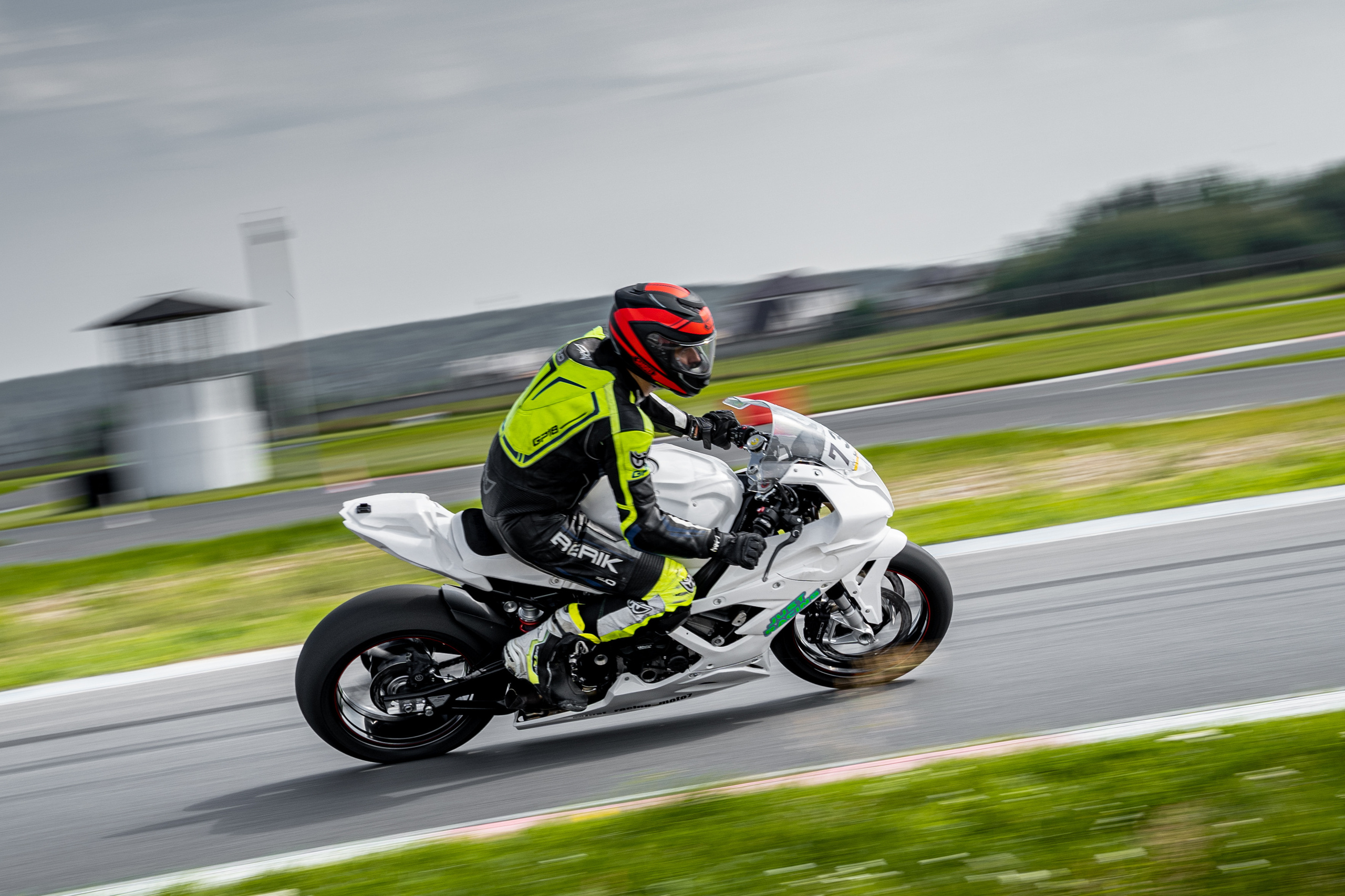 Cars & bikes. Photographer Igor Orishich