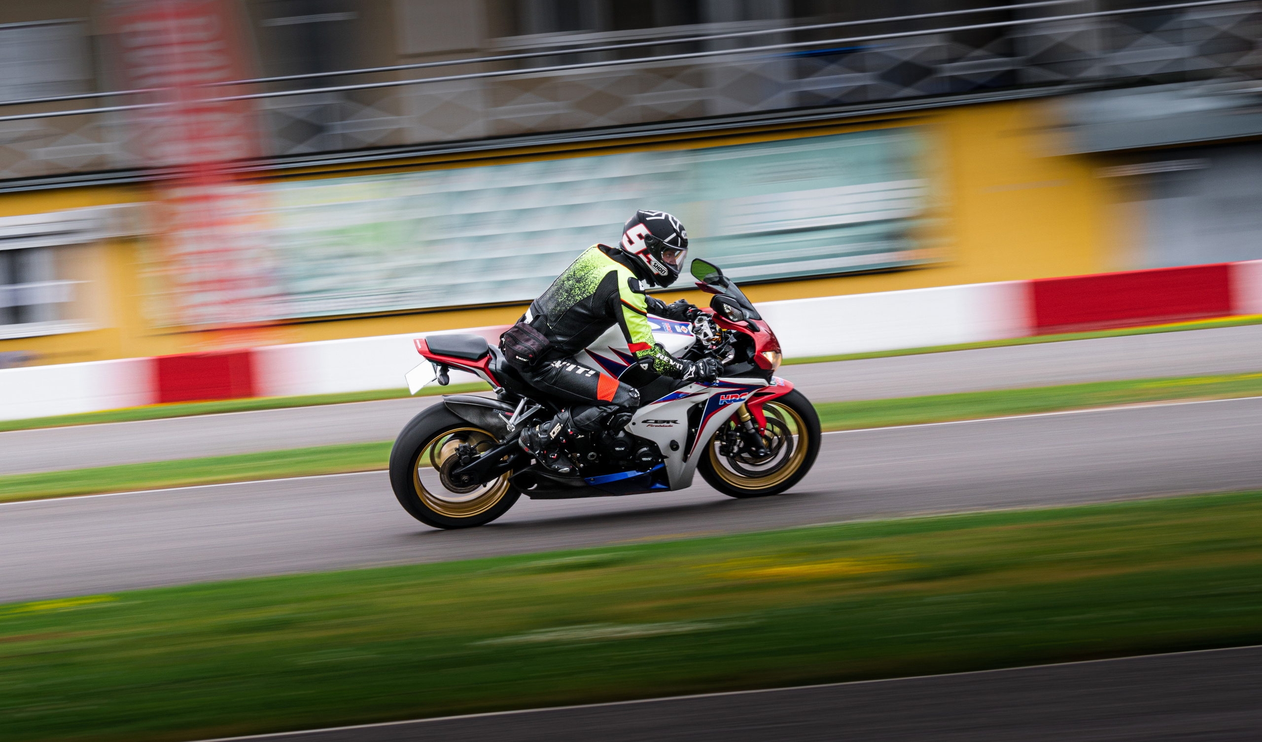 Cars & bikes. Photographer Igor Orishich