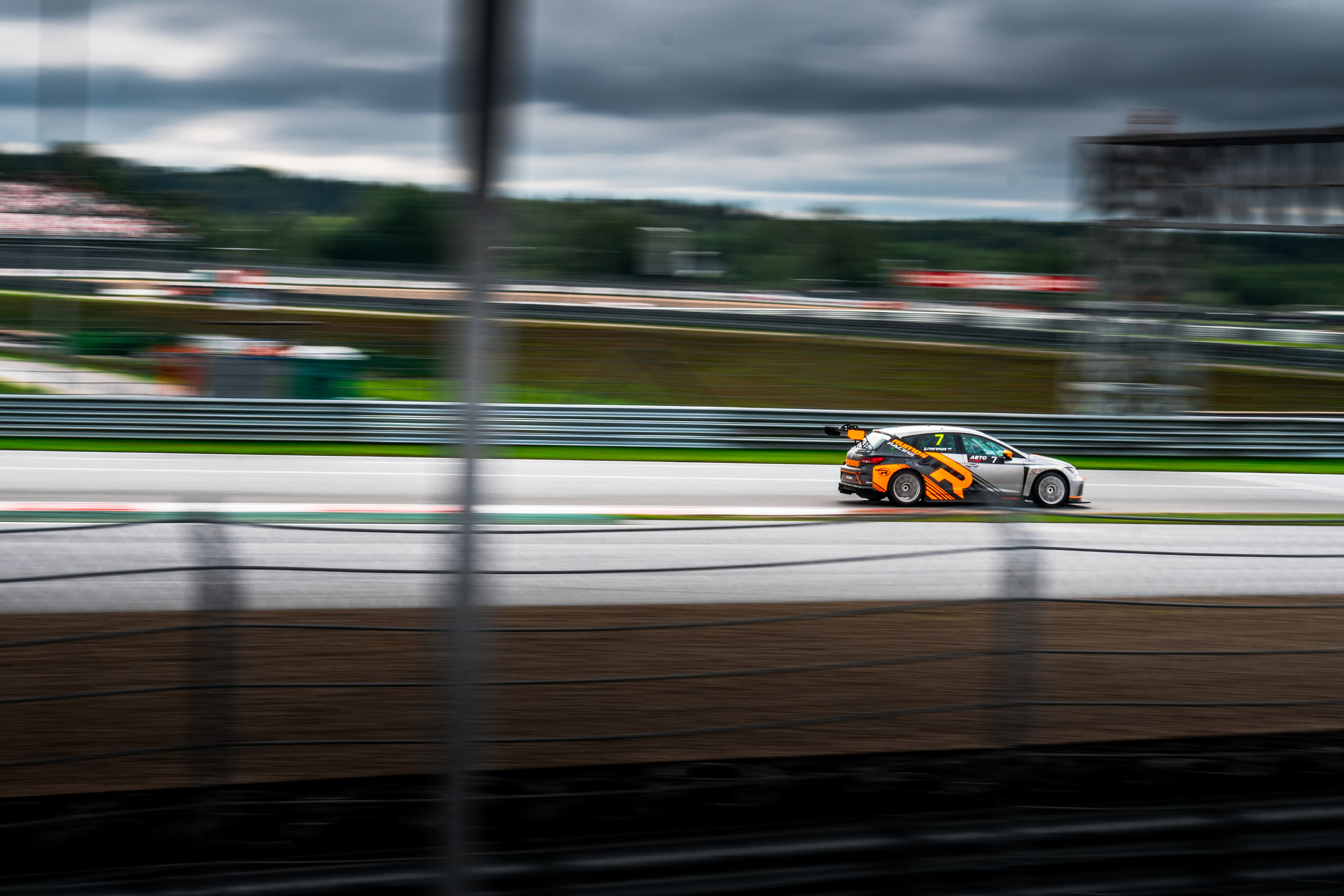 Cars & bikes. Photographer Igor Orishich