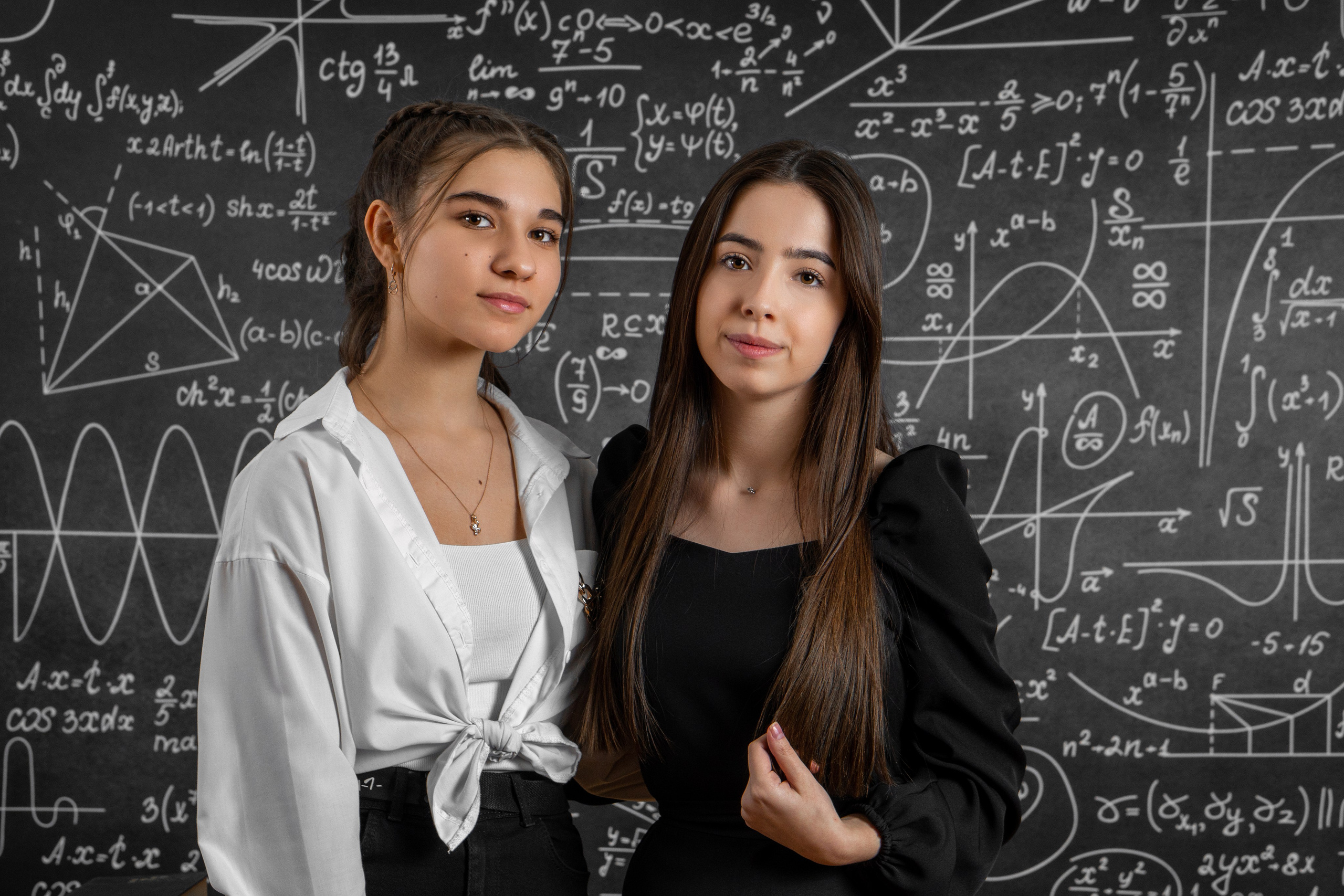 Старшая школа. Выпускные альбомы для детских садов и школ в Симферополе и Крыму — фотограф Ирина Найкина