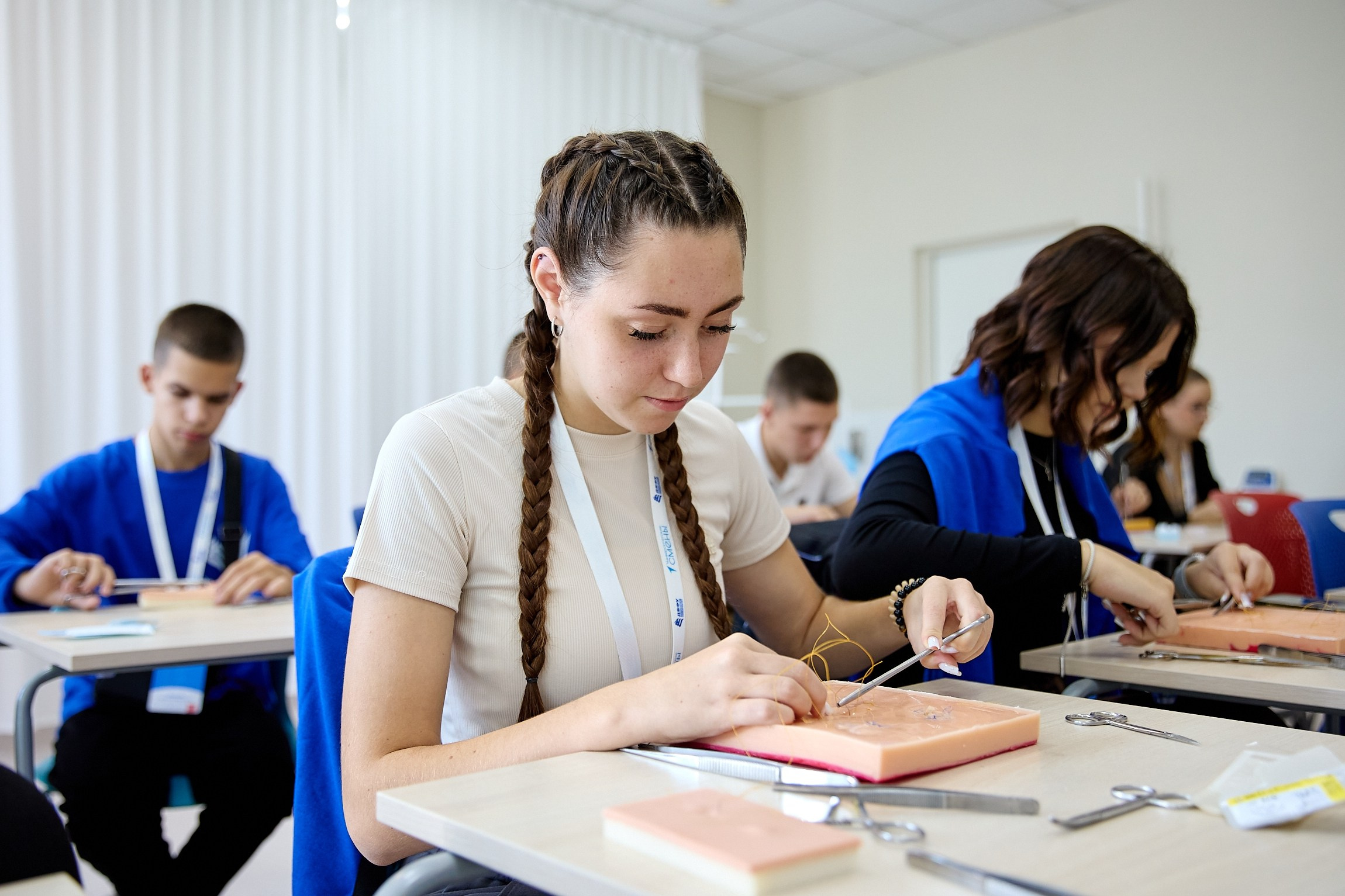 Университетские смены 2025. Репортажный и студийный фотограф во Владивостоке Дударева Софья