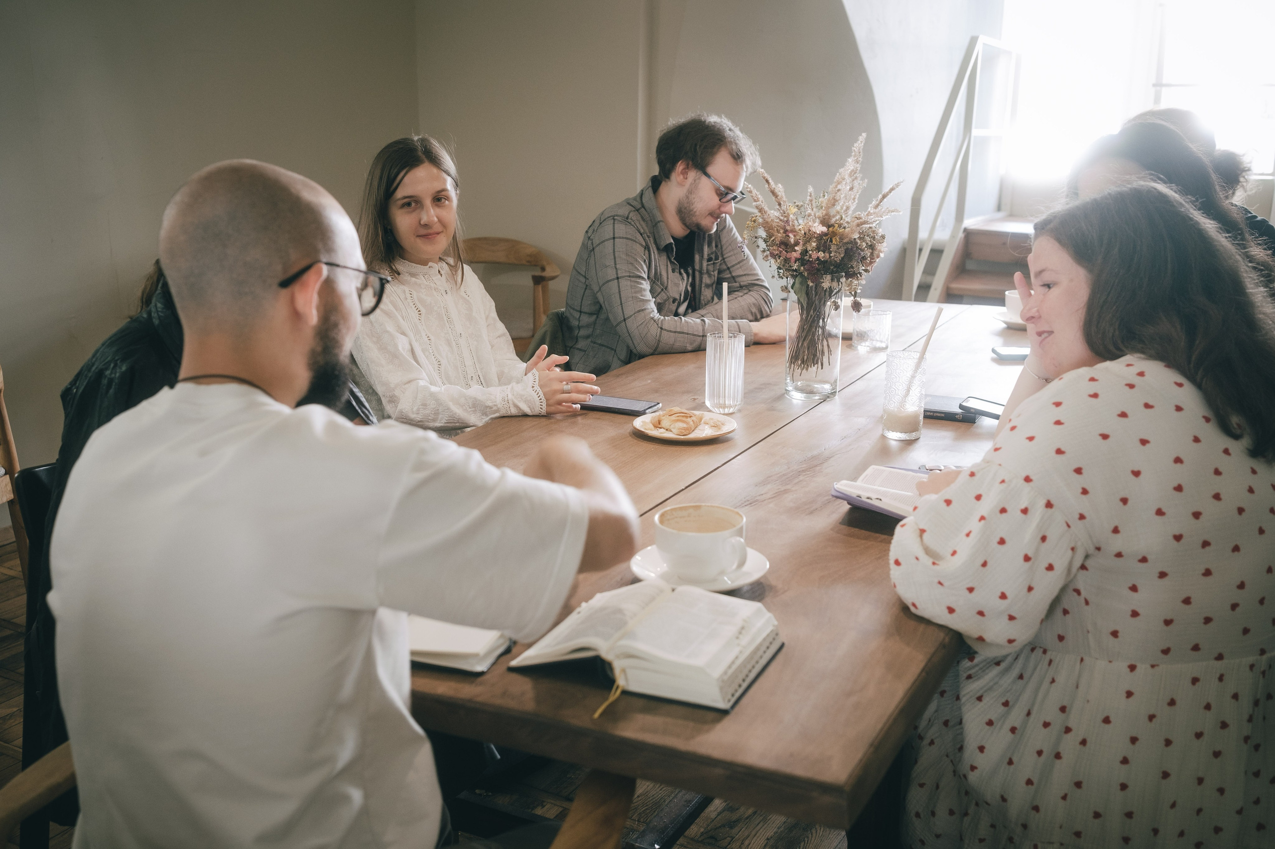 Библейский завтрак 03.09.2024. Фотограф в Москве Максим Скоробогатов