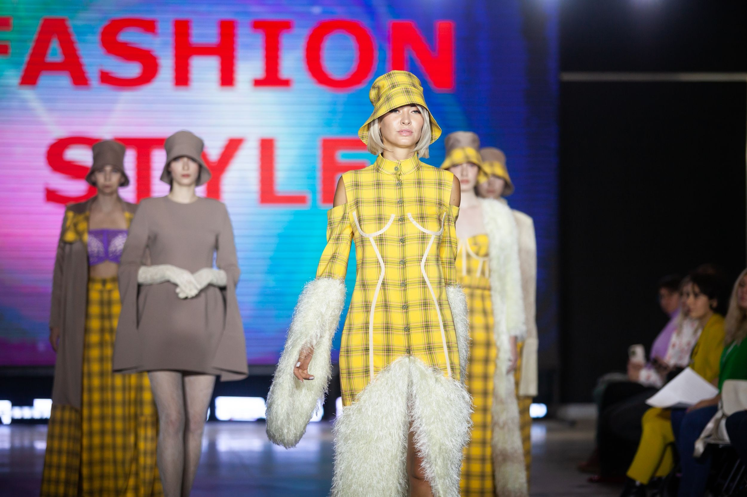 Фестиваль моды и красоты Fashion Style (11 мая 2024). Репортажный фотограф Алексей Пирязев