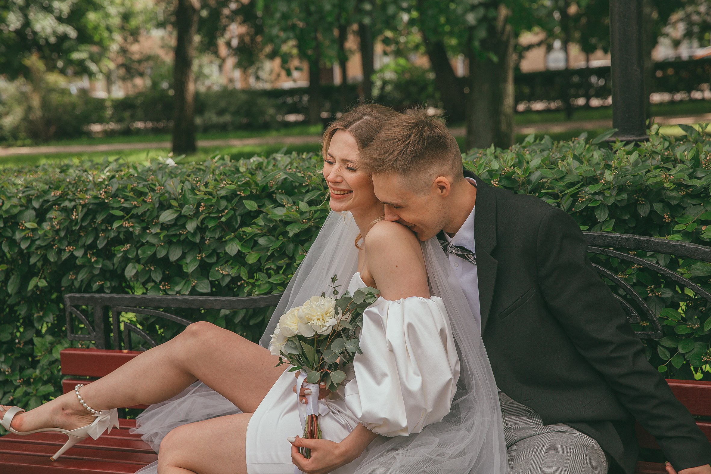 Свадебная фотосессия (ЗАГС Центрального района) фотограф Ольга Волкова. Свадебный, Семейный и Детский фотограф в Воронеже Ольга Волкова